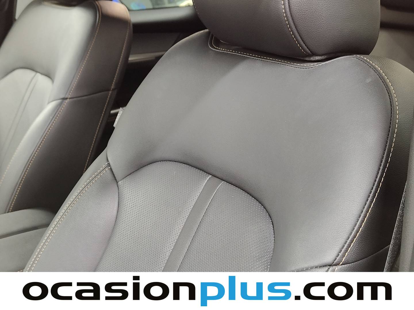 Equipamiento del Mazda CX-60 Mazda CX-60 e-Skyactiv PHEV Homura AWD (327 CV)