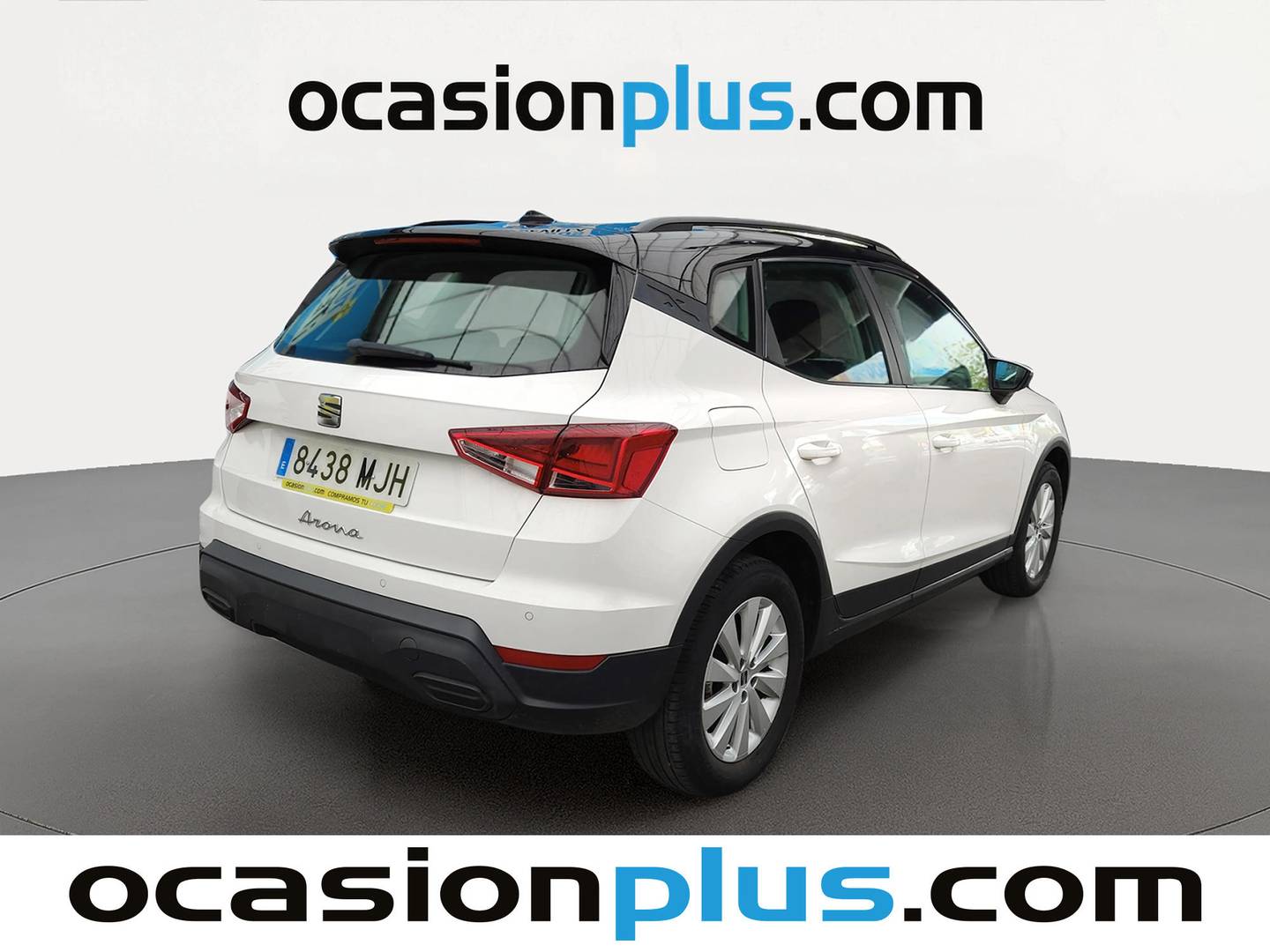 Foto trasera Seat Arona Seat Arona 1.0 TSI Style XL (110 CV) derecha