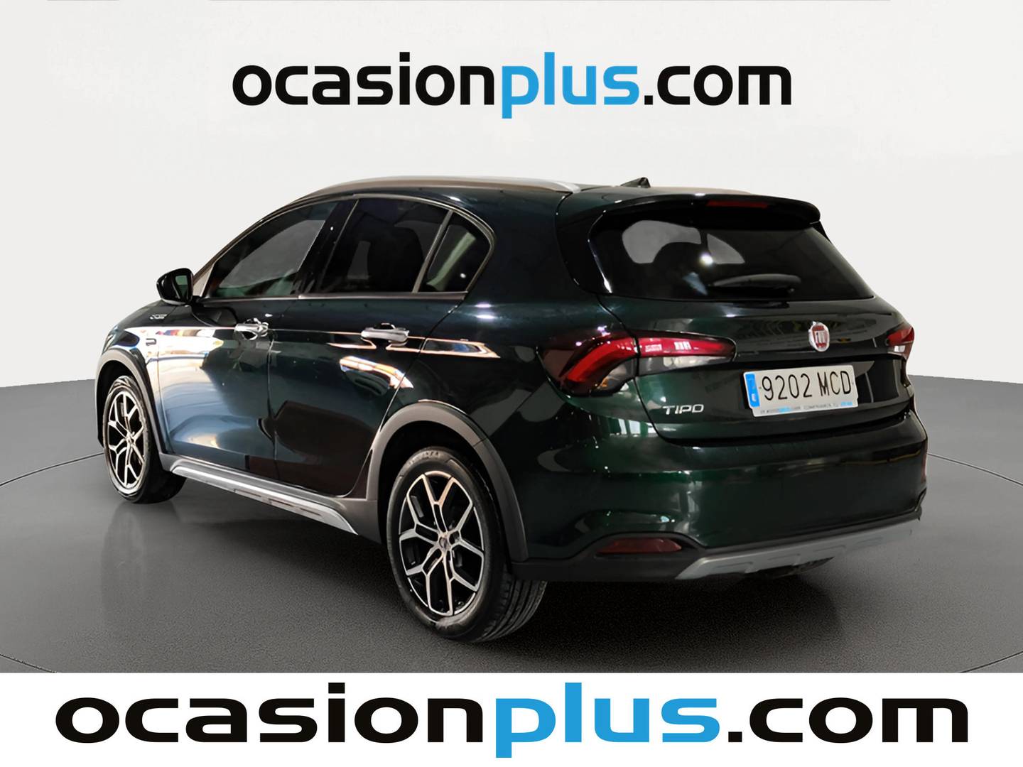 Foto delantera Fiat Tipo Fiat Tipo 1.0 Cross  (101 CV) derecha