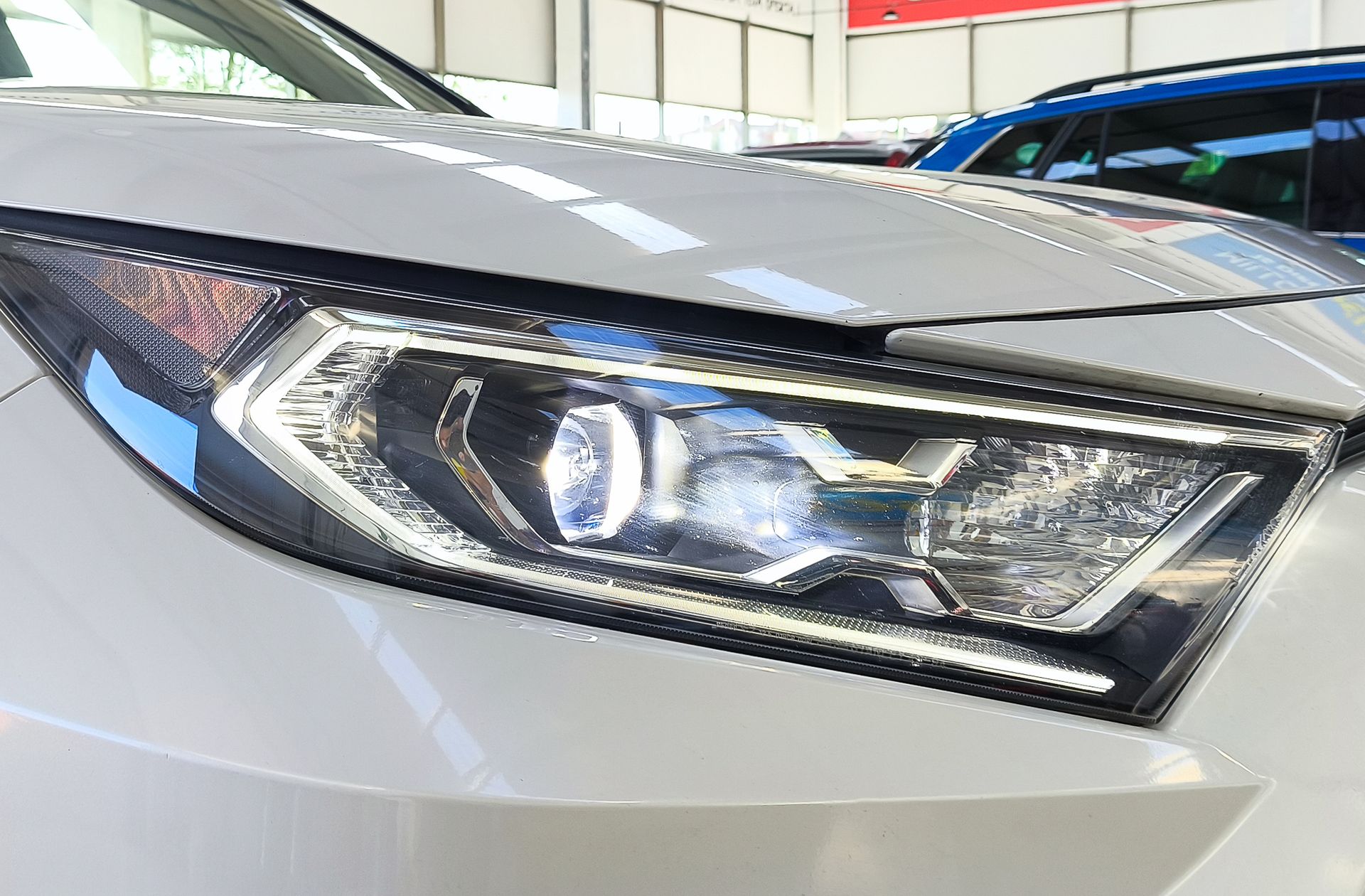 Toyota RAV4 2.5l Hybrid Feel! 4WD - foto 17