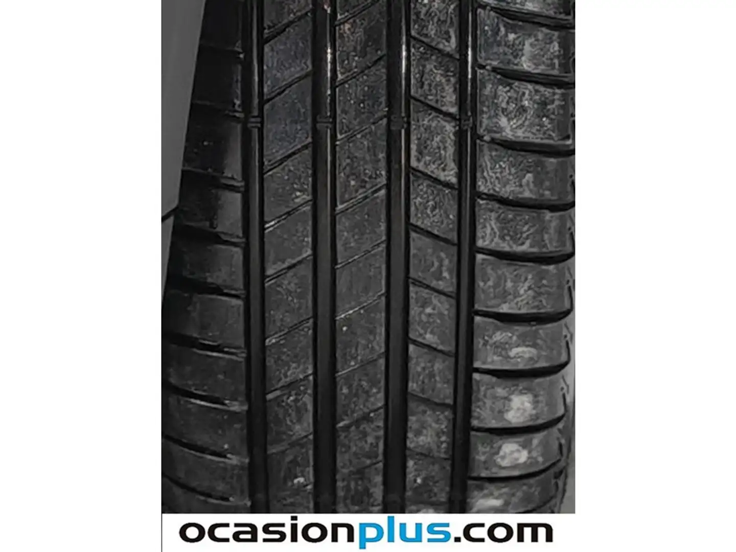 Foto Citroën C3 Aircross Citroen C3 Aircross PureTech 130 S&S Shine EAT6 Auto (131 CV)