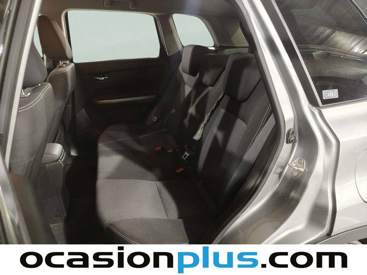 Foto asientos traseros Suzuki Vitara Suzuki Vitara 1.0 T GLE 82 kW (111 CV)