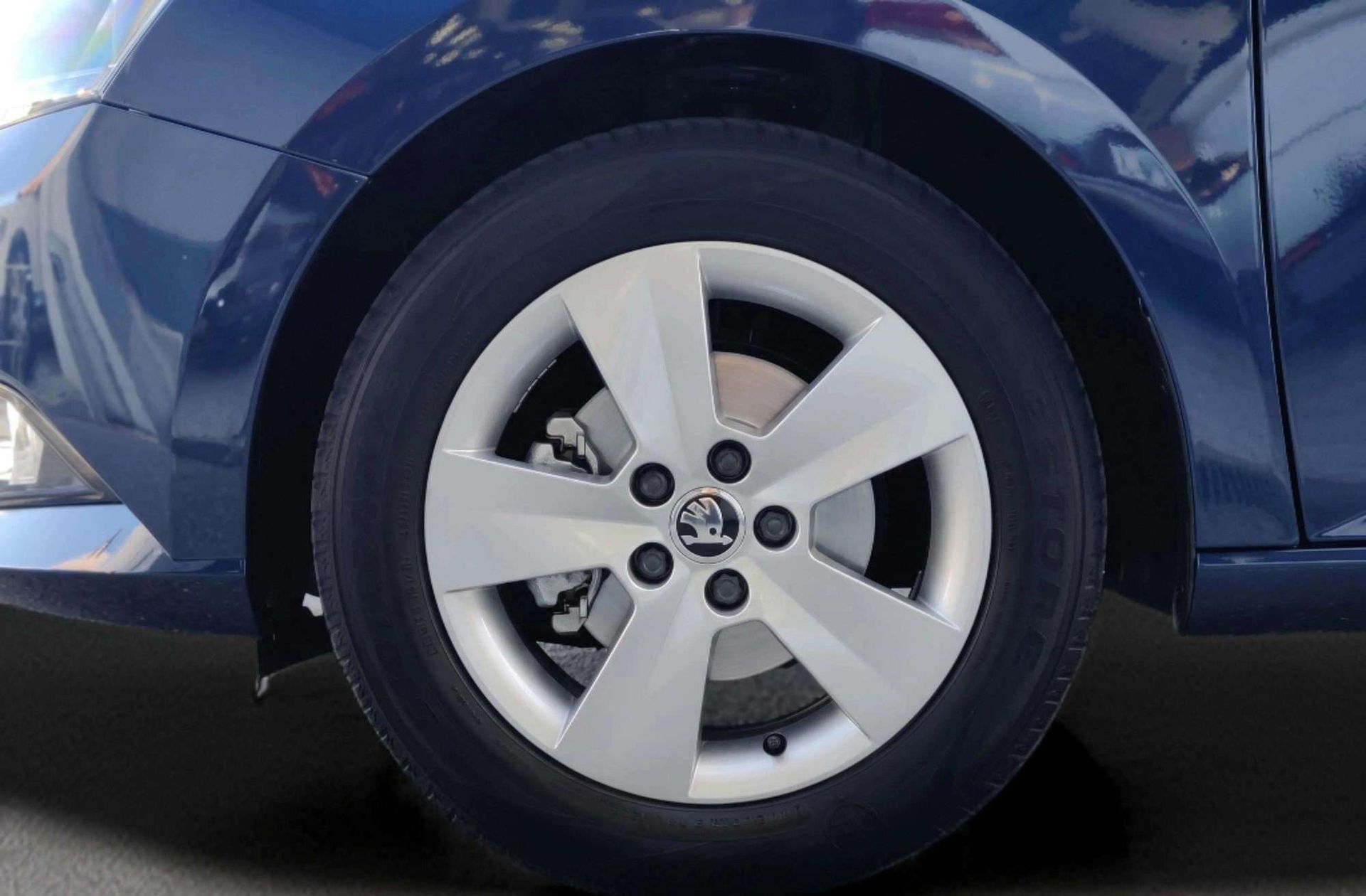 Škoda Fabia 1.2 TSI Like - foto 38