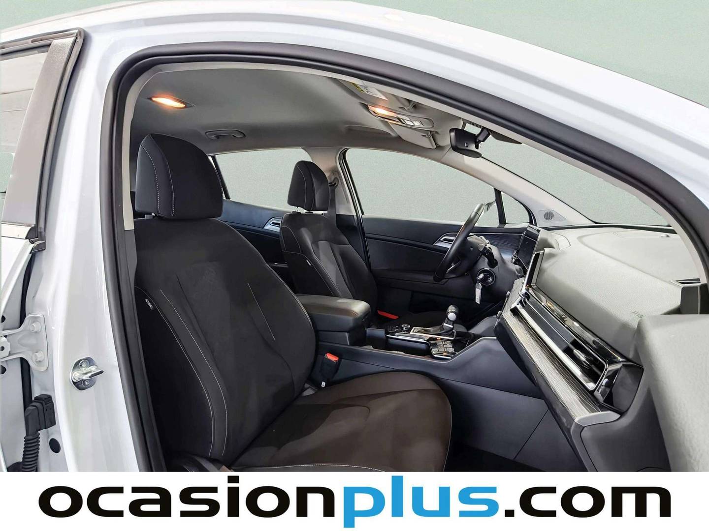 KIA Sportage Kia Sportage 1.6 CRDi MHEV Business 4x2 DCT (136 CV) automático