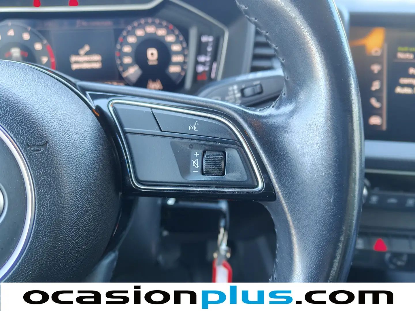 Foto Audi A1 Audi A1 Sportback S line 30 TFSI (116 CV)