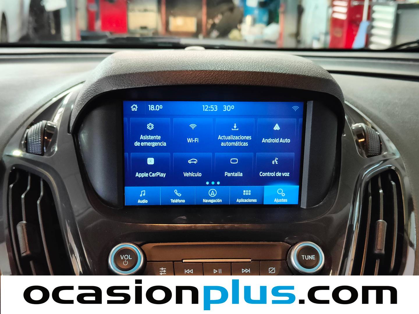 Extras y acabados del Ford Tourneo Courier Ford Tourneo Courier 1.5 TDCi Sport (100 CV)