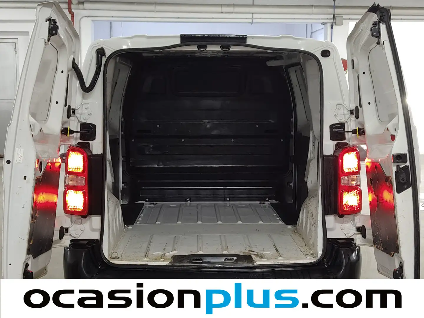 Foto Peugeot Expert Peugeot Expert BlueHDi 120 S&S Pro Standard (120 CV)