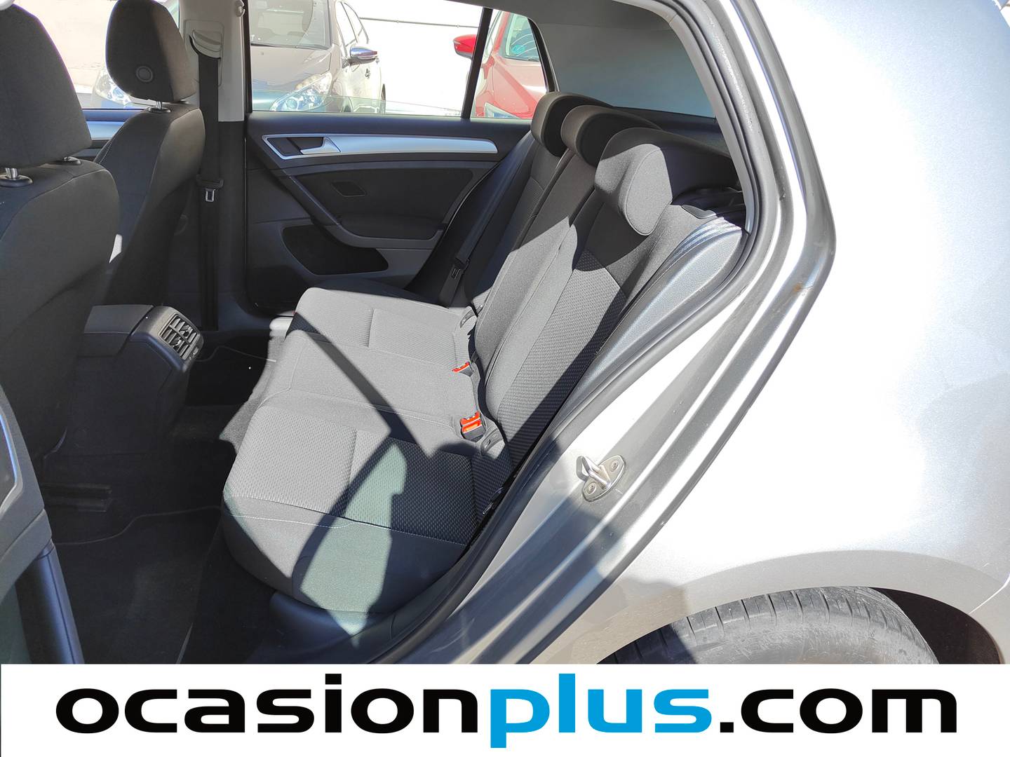 Foto asientos traseros Volkswagen Golf Volkswagen Golf Business 1.0 TSI (115 CV)