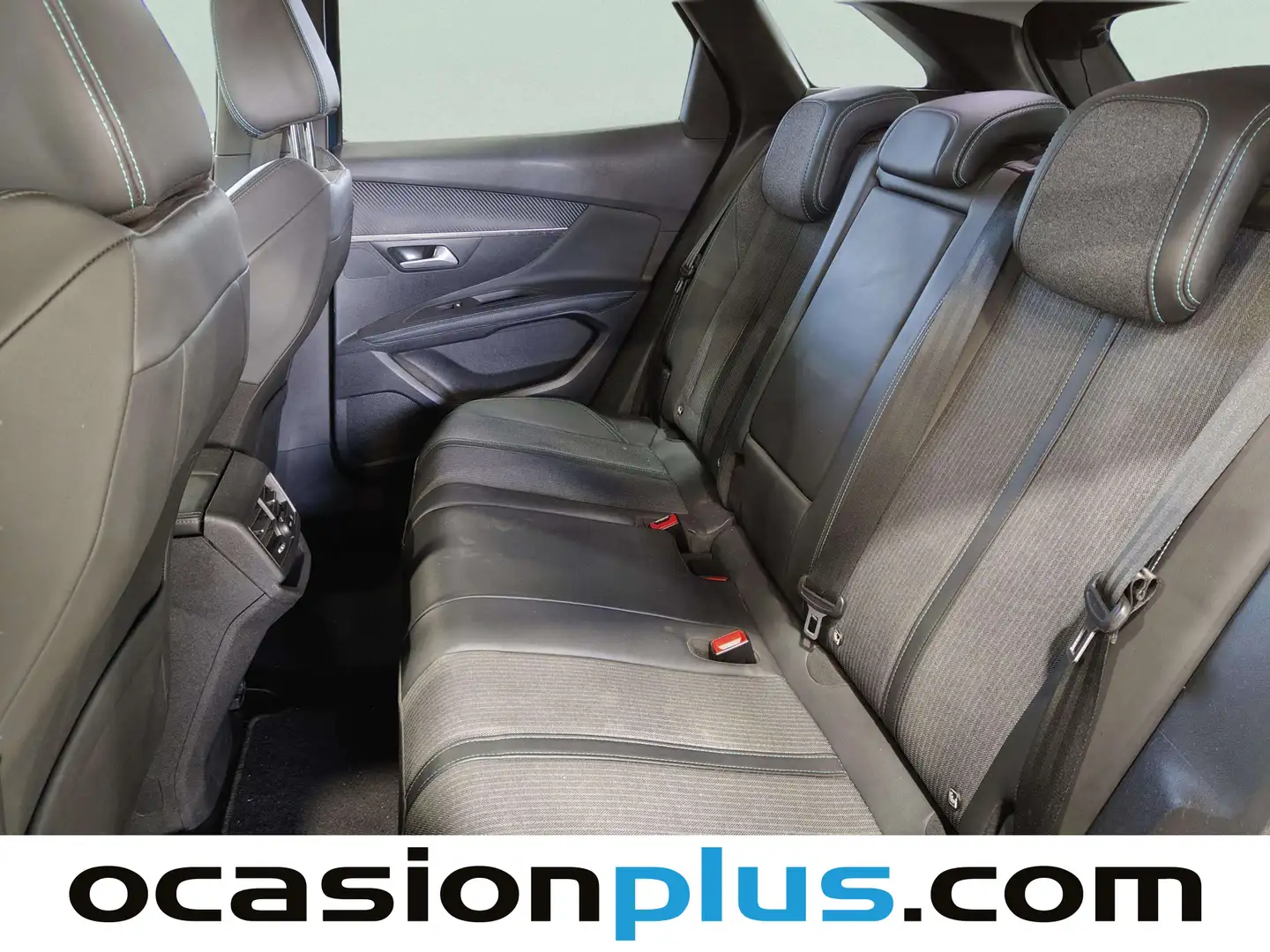 Foto Peugeot 3008 Peugeot 3008 PureTech 130 S&S Allure (130 CV)