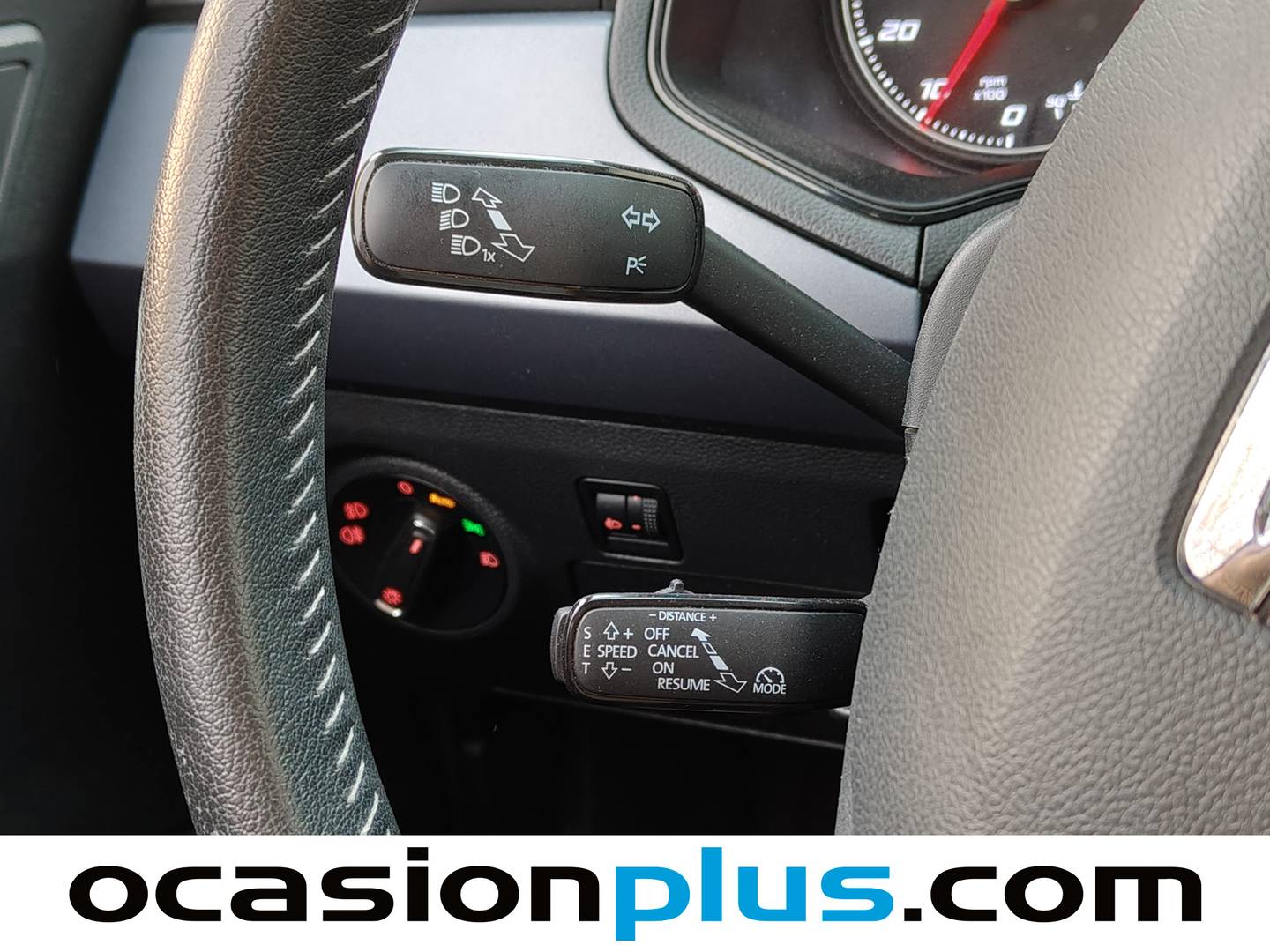 Foto Seat Arona SEAT Arona 1.0 TSI Style Go2 (110 CV)