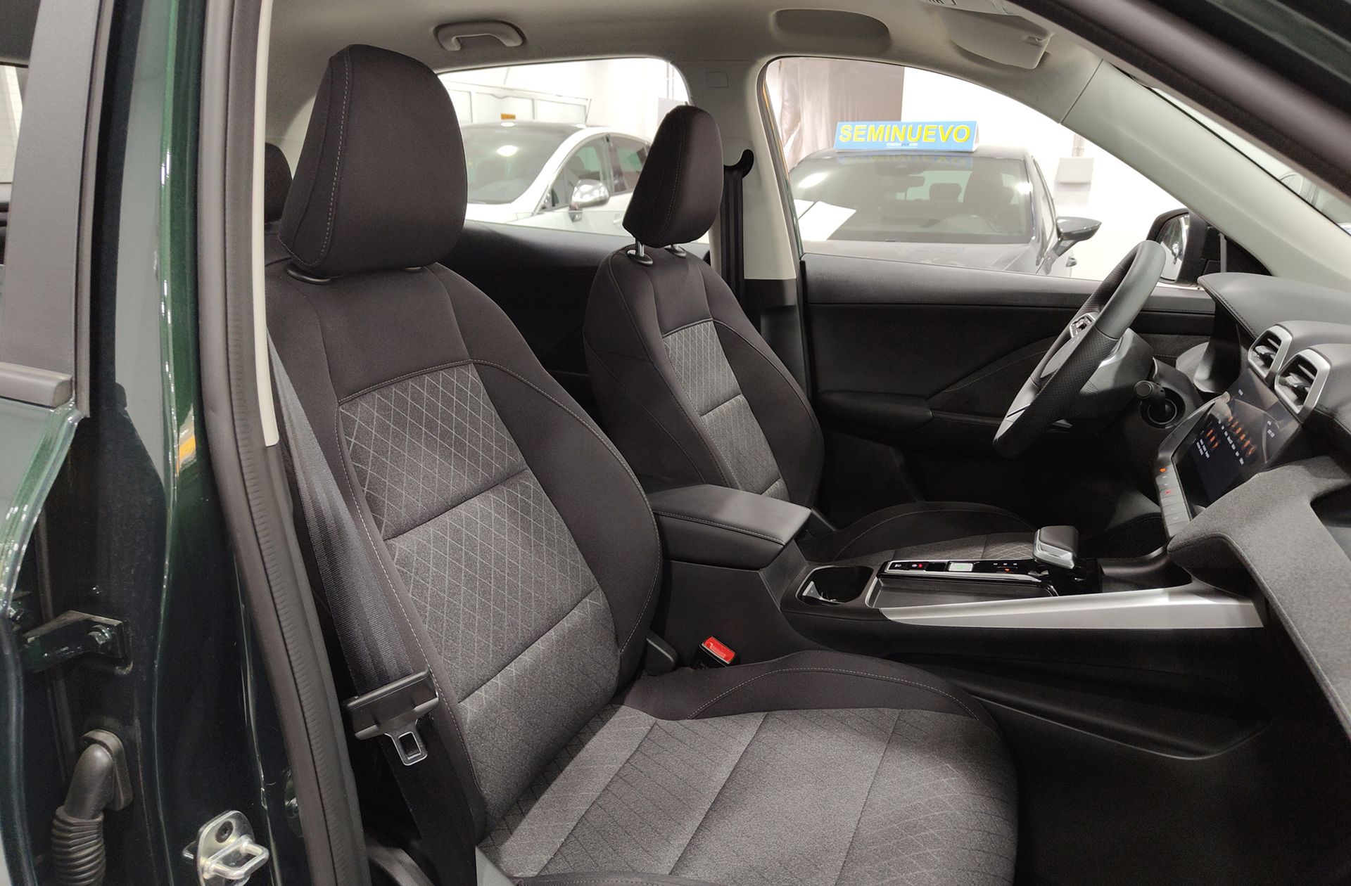 MG ZS 1.5 Hybrid+ Standard - foto 17