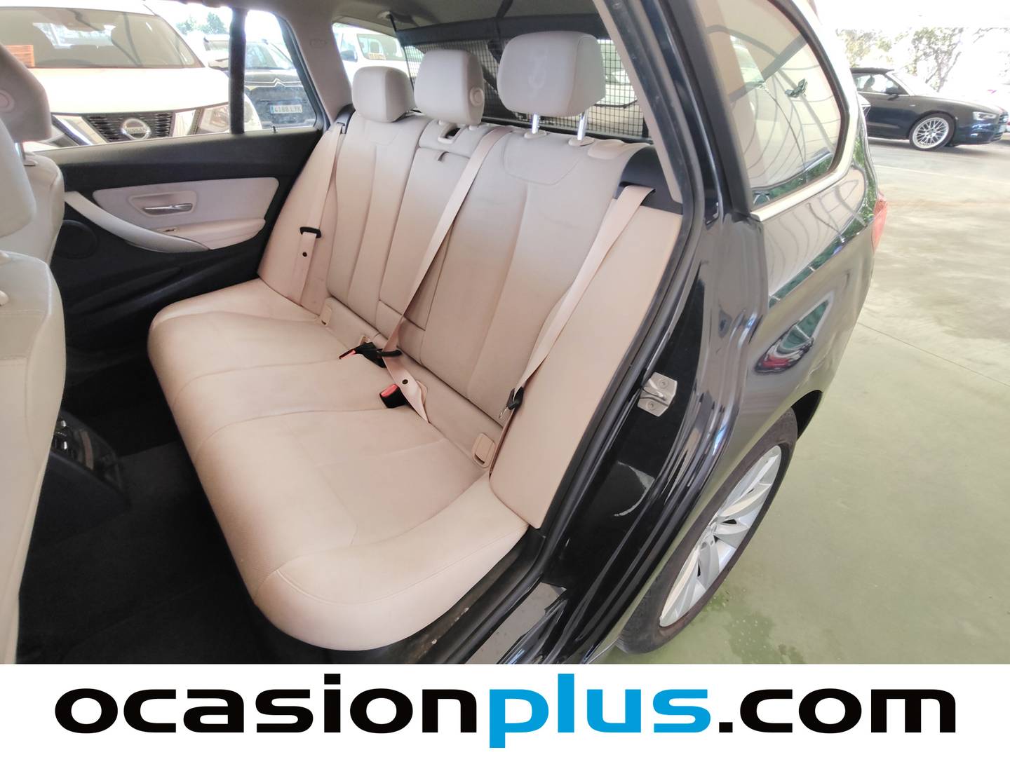 Foto BMW Serie 3 BMW Serie 3 318d Touring  (150 CV)