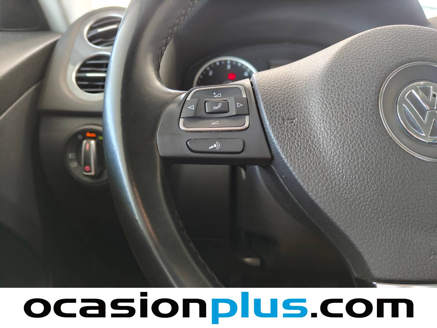 Volkswagen Tiguan Volkswagen Tiguan Sport 2.0 TDI BMT 4Motion (140 CV) 2012