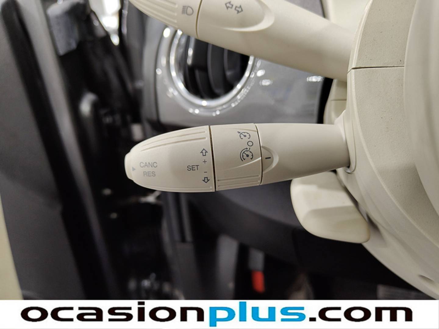 Fiat 500 Fiat 500 1.2 8v Lounge MTA (69 CV) gasolina