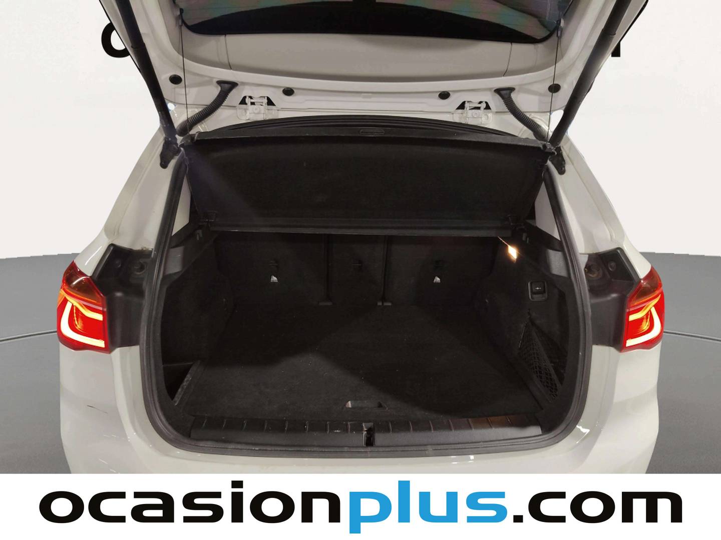 Fotos maletero BMW X1 BMW X1 sDrive18d (150 CV)