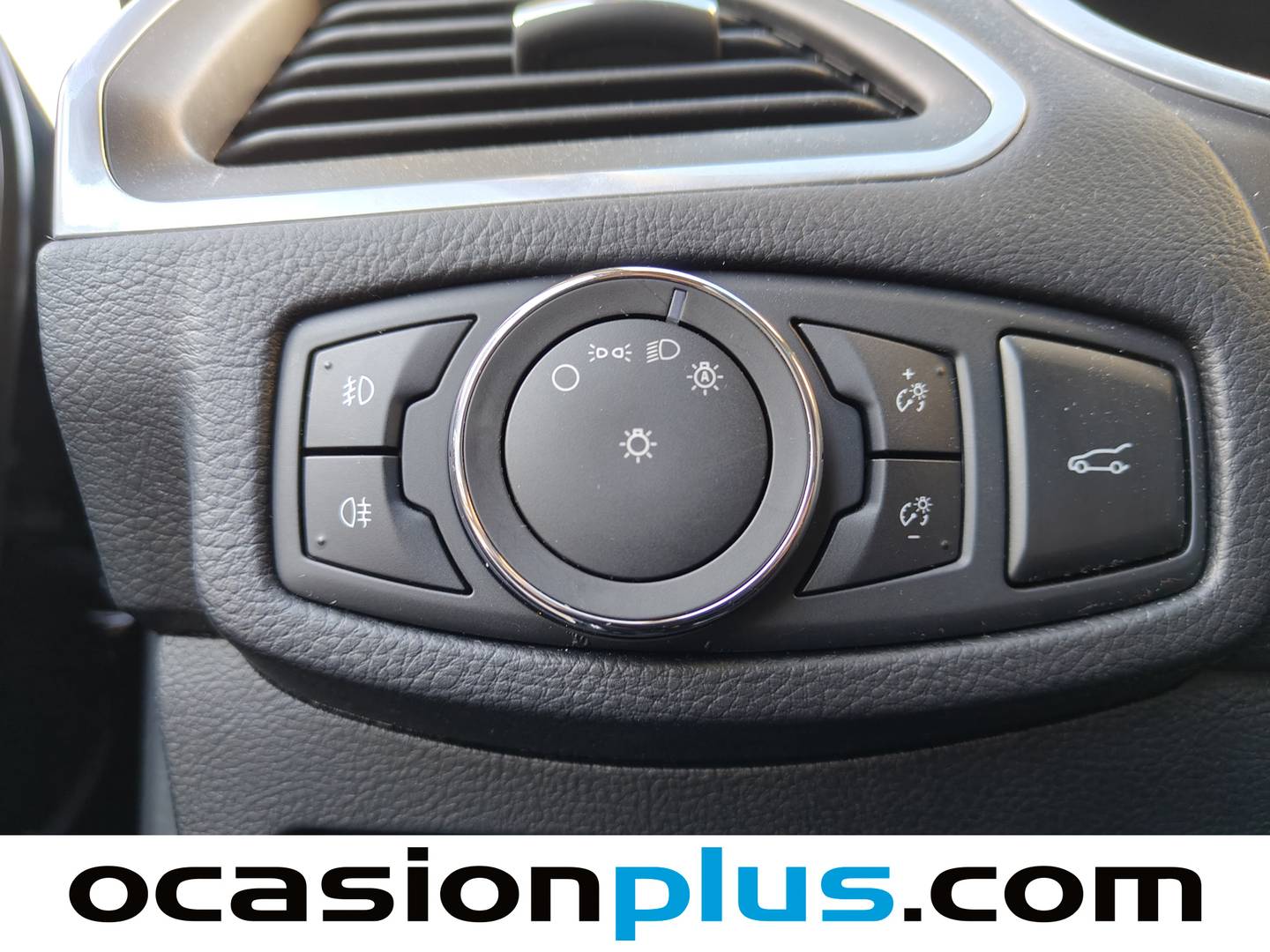 Foto Ford S-MAX Ford S-Max 2.0 TDCI Titanium (150 CV)