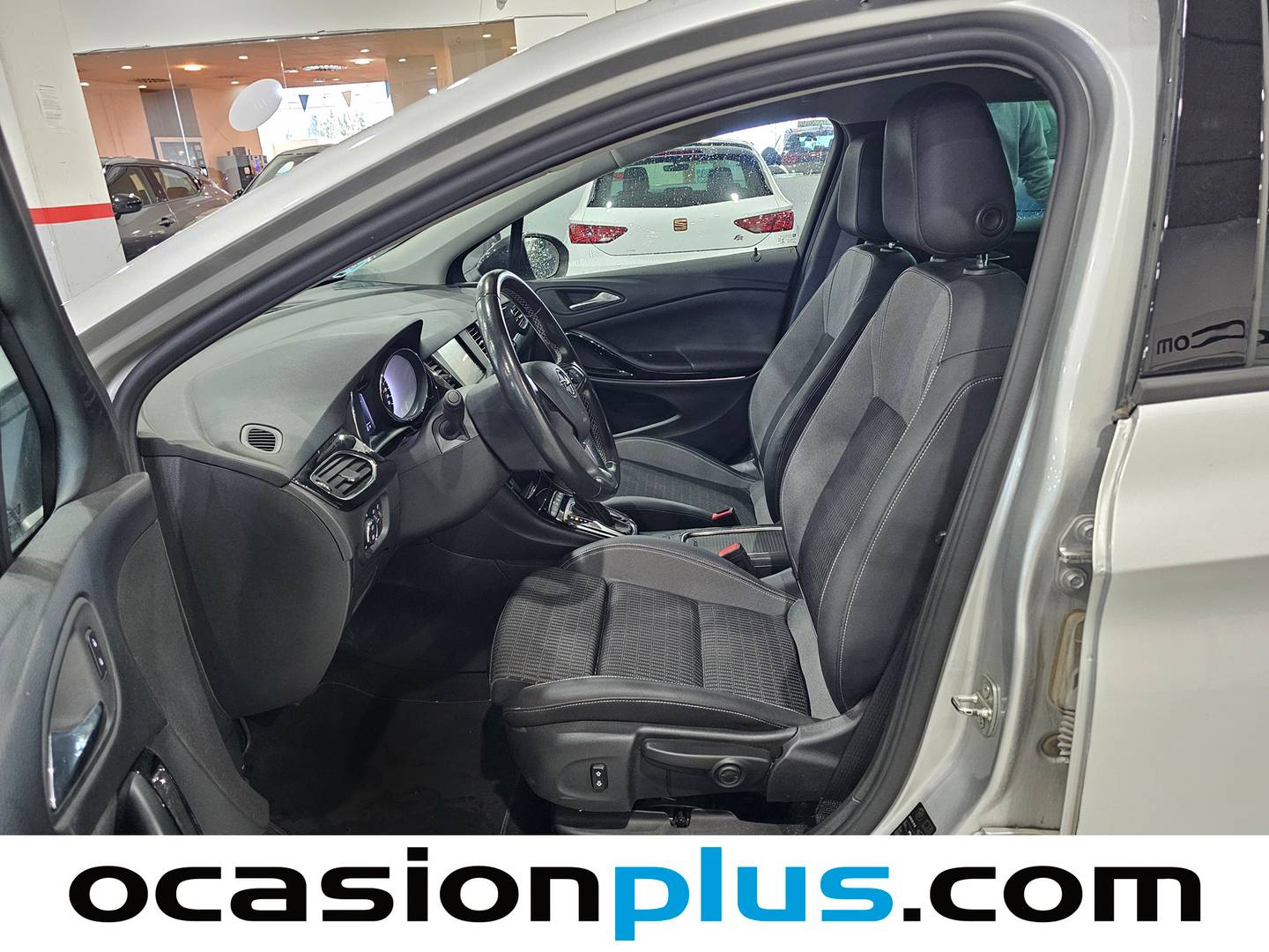 Foto Opel Astra Opel Astra 1.2 Turbo SHR Business Elegance (145 CV)