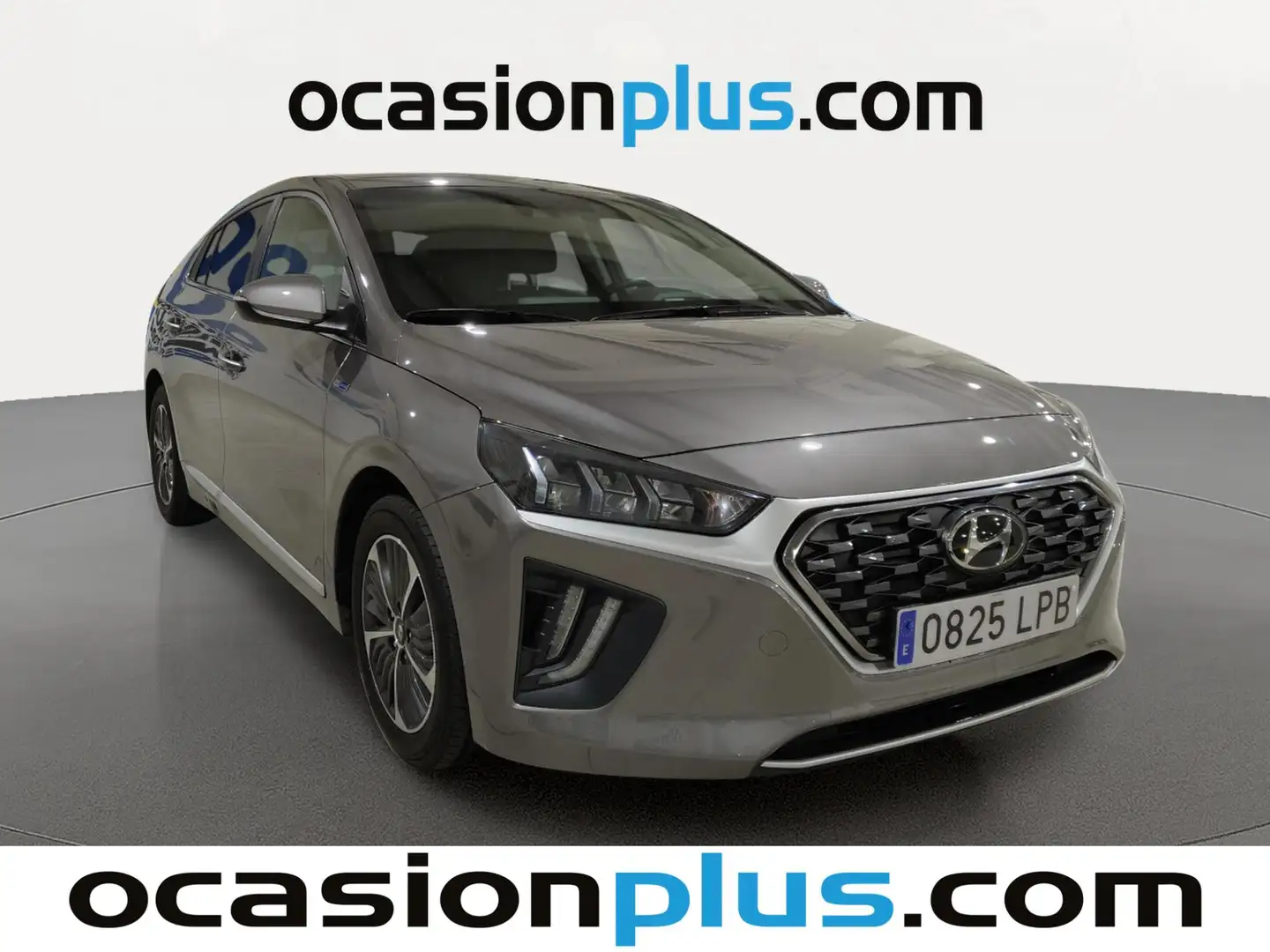 Foto Hyundai IONIQ Hyundai Ioniq 1.6 GDI PHEV Tecno DCT (141 CV)