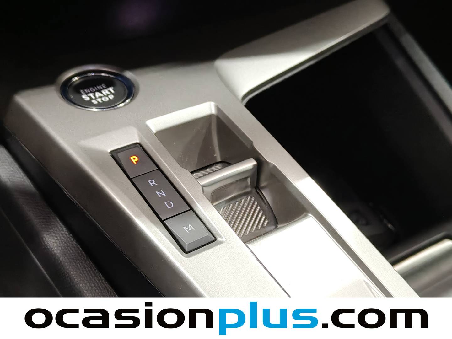 Foto Peugeot 308 Peugeot 308 Allure Hybrid eDCS6 (145 CV)