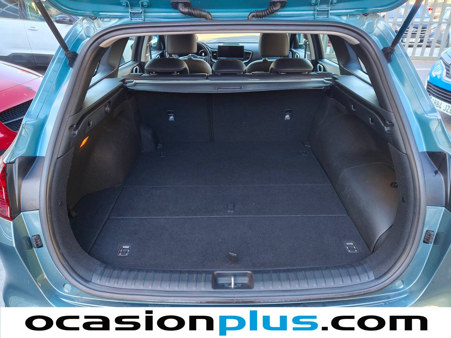 Foto KIA Ceed Tourer Kia Ceed Tourer 1.6 GDi PHEV eTech (141 CV)