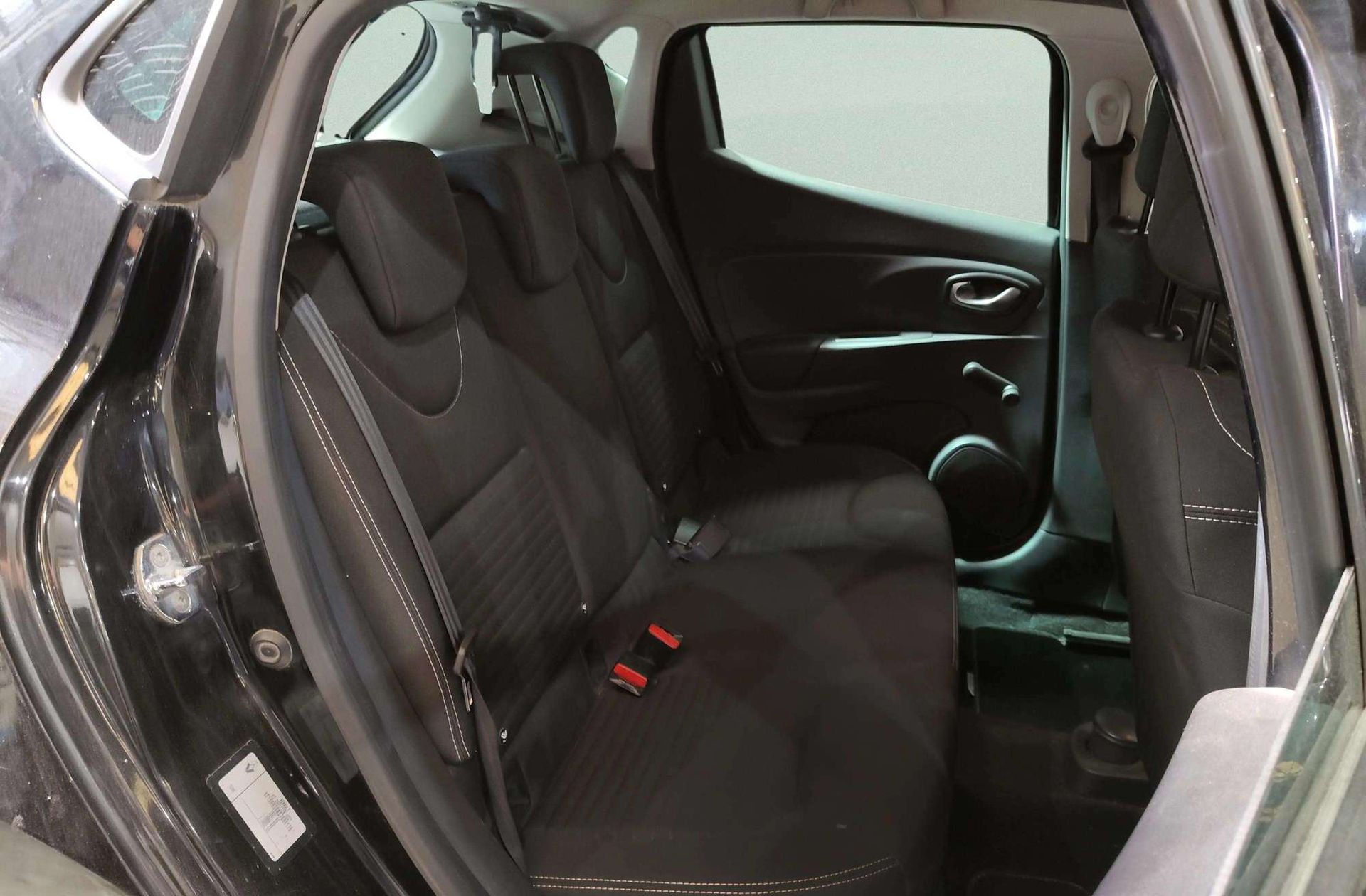 Renault Clio Limited Energy TCe - foto 18