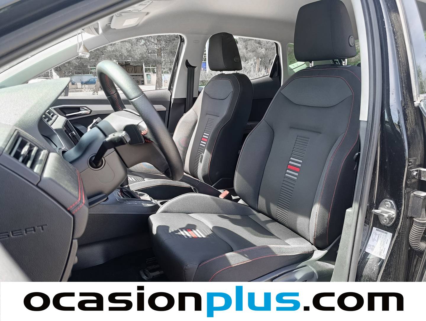 Foto asientos delanteros Seat Ibiza Seat Ibiza 1.0 EcoTSI FR Plus DSG (115 CV)
