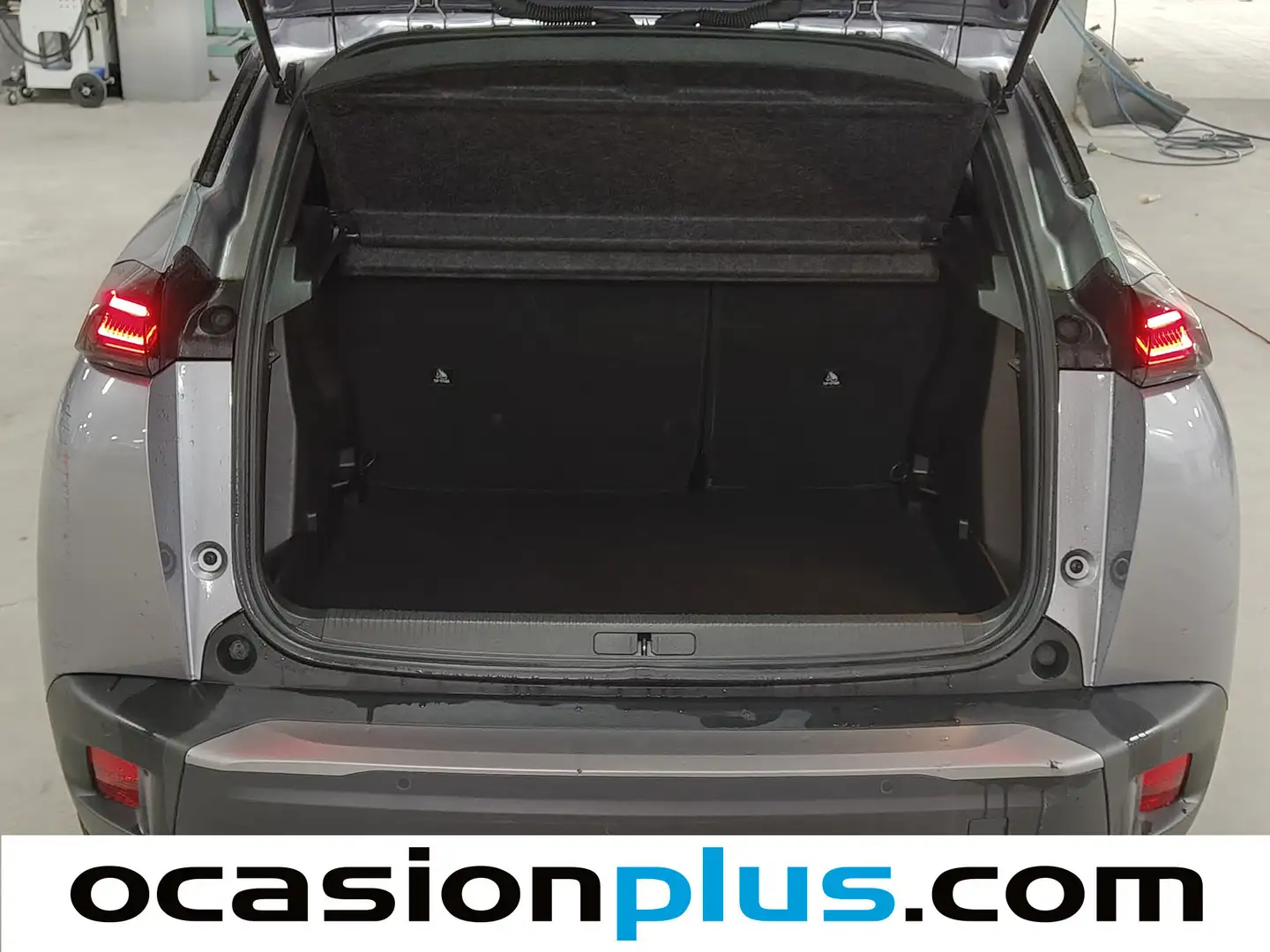 Foto Peugeot 2008 Peugeot 2008 PureTech 100 S&S Allure (100 CV)