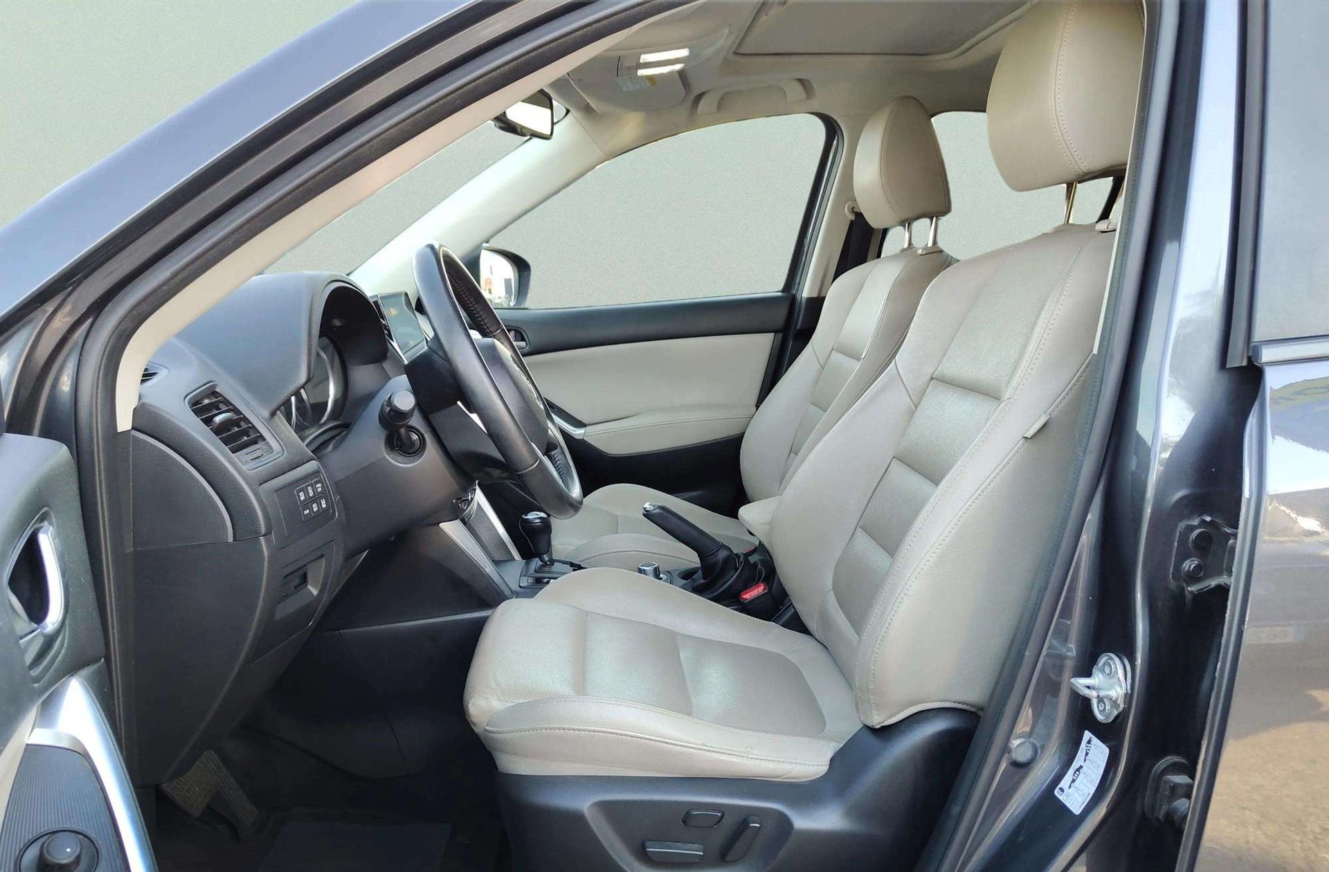 Mazda CX-5 2.2 DE Luxury 4WD - foto 14