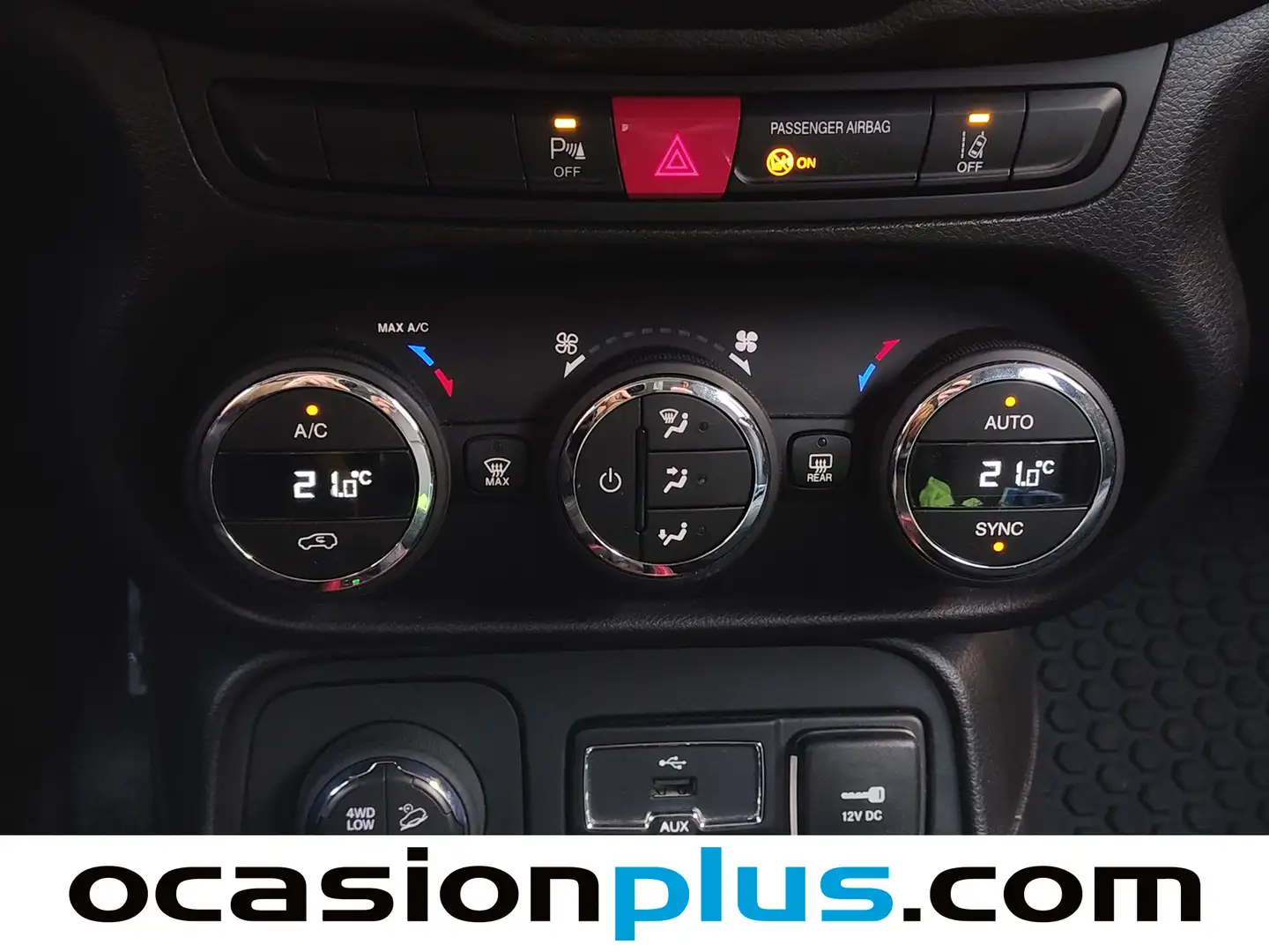 Foto Jeep Renegade Jeep Renegade 2.0 Multijet Trailhawk 4x4 AD Low Auto (170 CV)