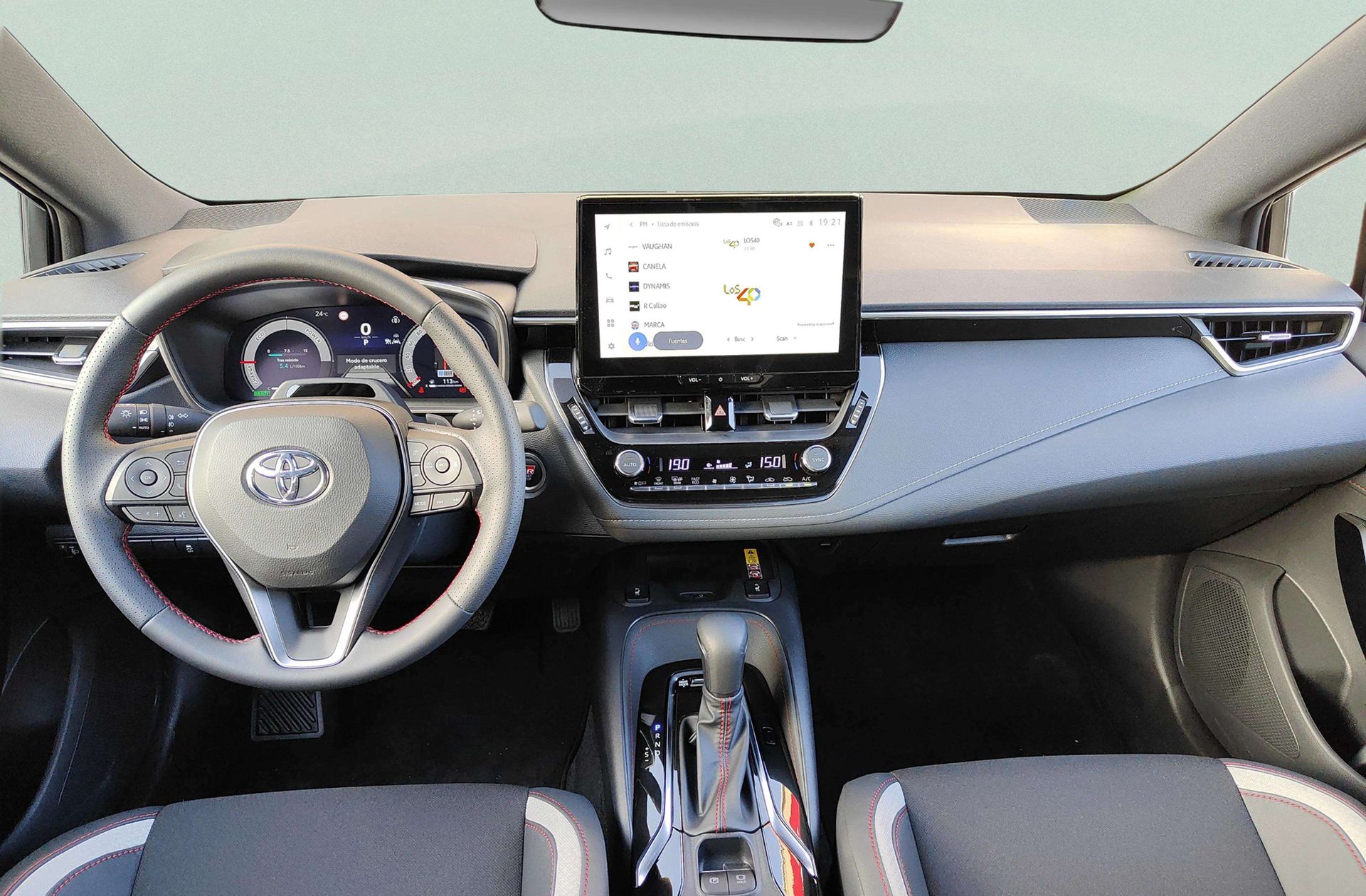 Toyota Corolla 200H GR-Sport - foto 6
