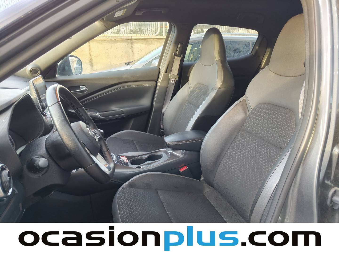 Foto Nissan JUKE Nissan Juke DIG-T N-Design Black (114 CV)