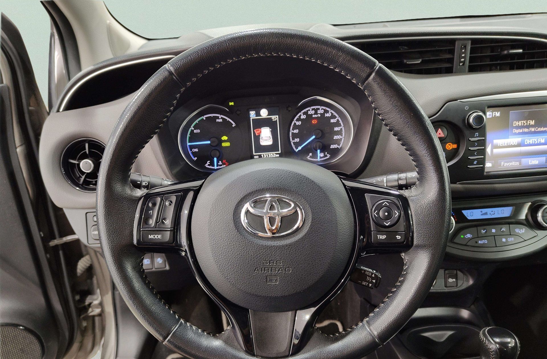 Toyota Yaris 1.5 Hybrid Active - foto 16