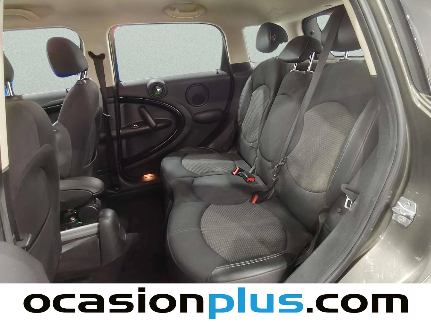 Foto asientos traseros Mini Countryman Mini MINI Countryman Cooper D (111 CV)
