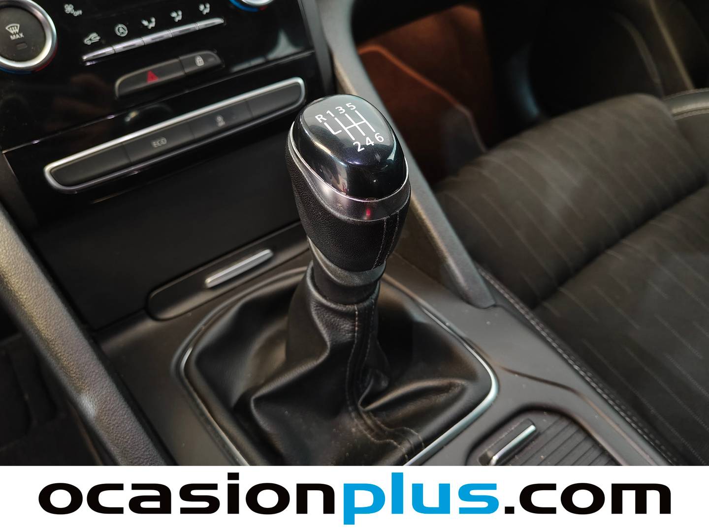 Renault Talisman Renault Talisman Sport Tourer Limited Blue dCi (120 CV) de segunda mano