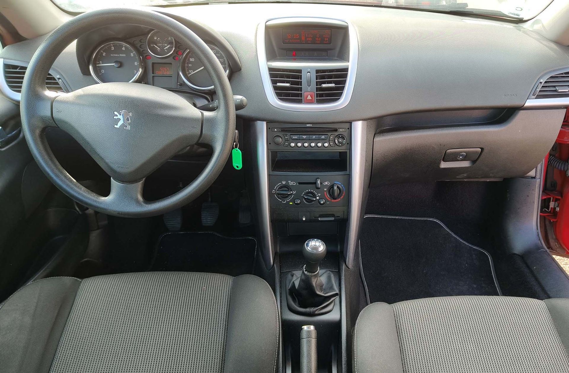 Peugeot 207 CC CC 1.6 VTi 16v - foto 6