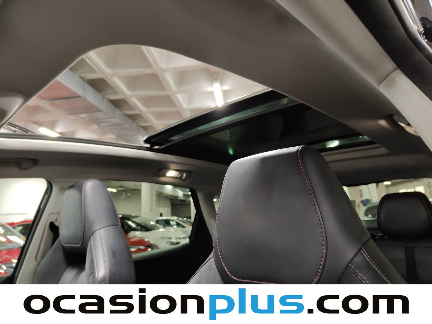 Extras y acabados del MG eHS MG eHS 1.5 T-GDI PHEV Luxury (258 CV)