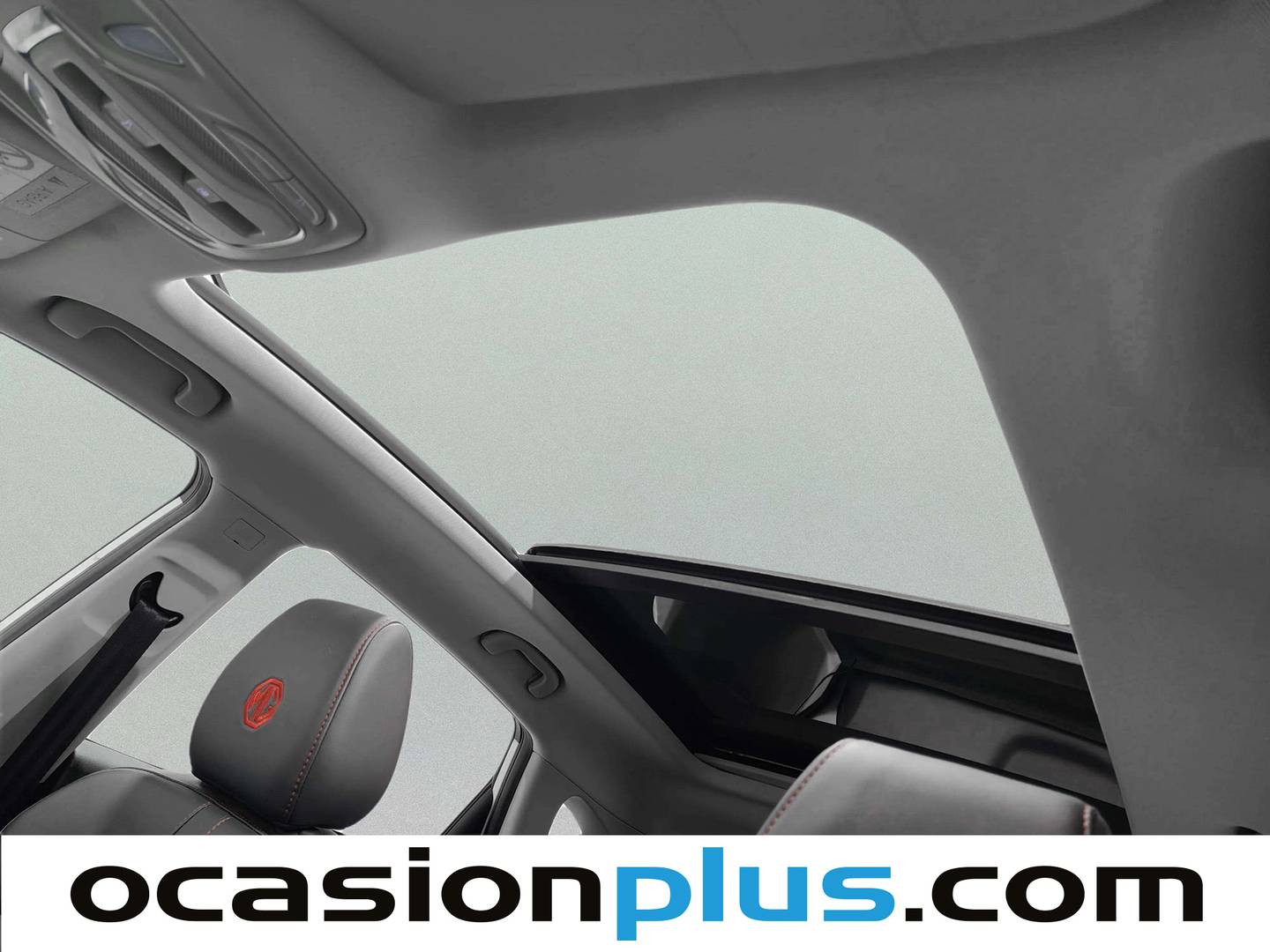 Extras y acabados del MG ZS MG ZS 1.0T Luxury (111 CV)