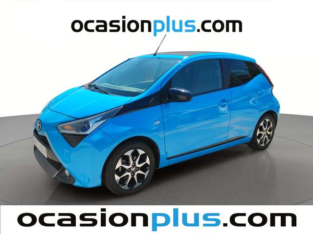 Toyota Aygo 70 x-wave (69 CV) de segunda mano
