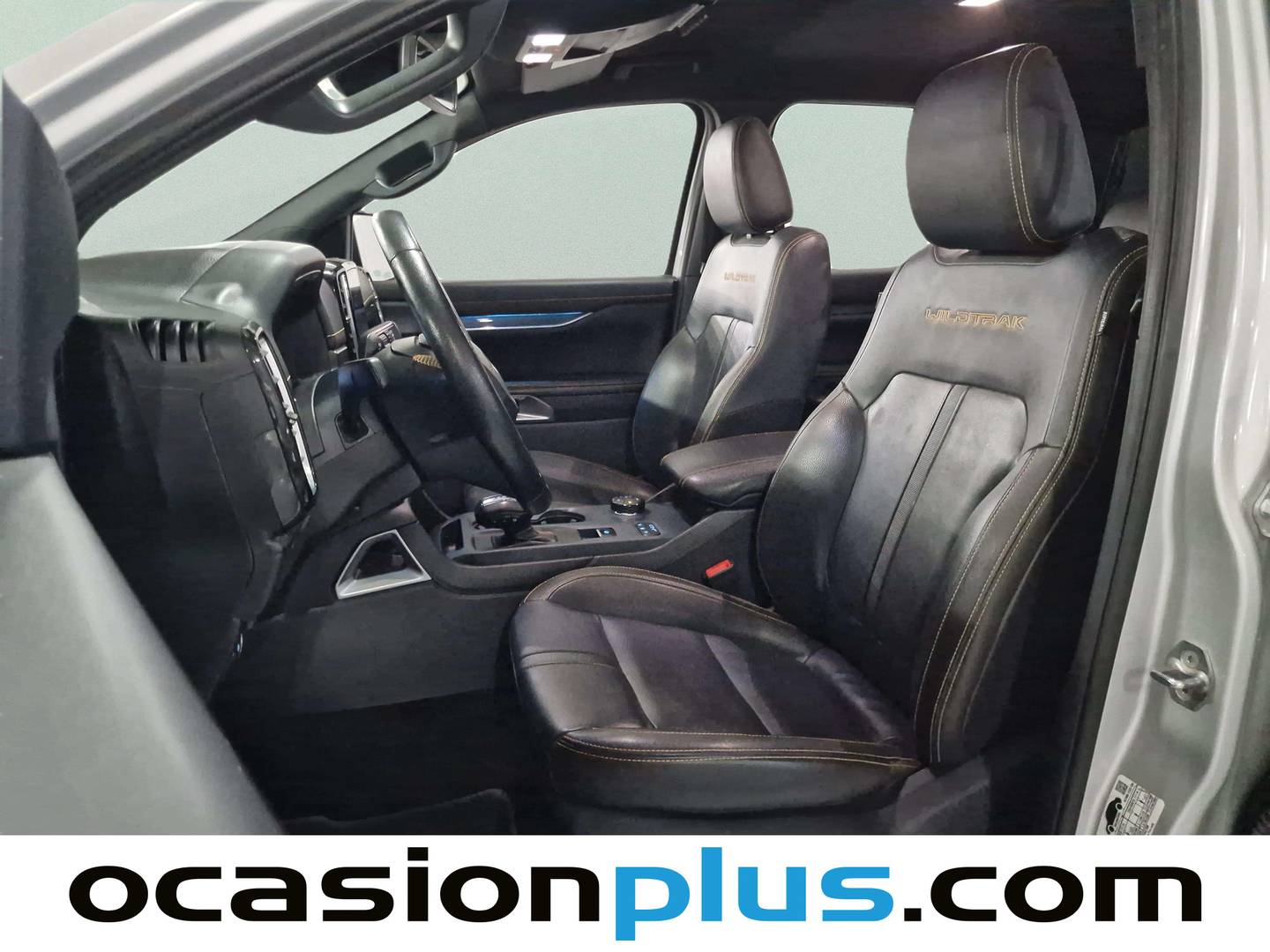 Foto asientos delanteros Ford Ranger Ford Ranger 3.0 Ecoblue Doble Cabina Wildtrack e-AWD AT (240 CV)
