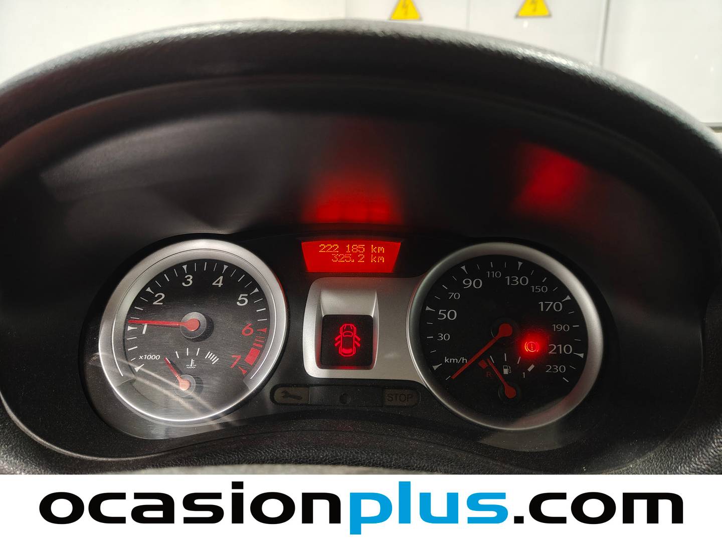 Renault Clio Renault Clio 1.2 16v Authentique eco2 (75 CV) 2010