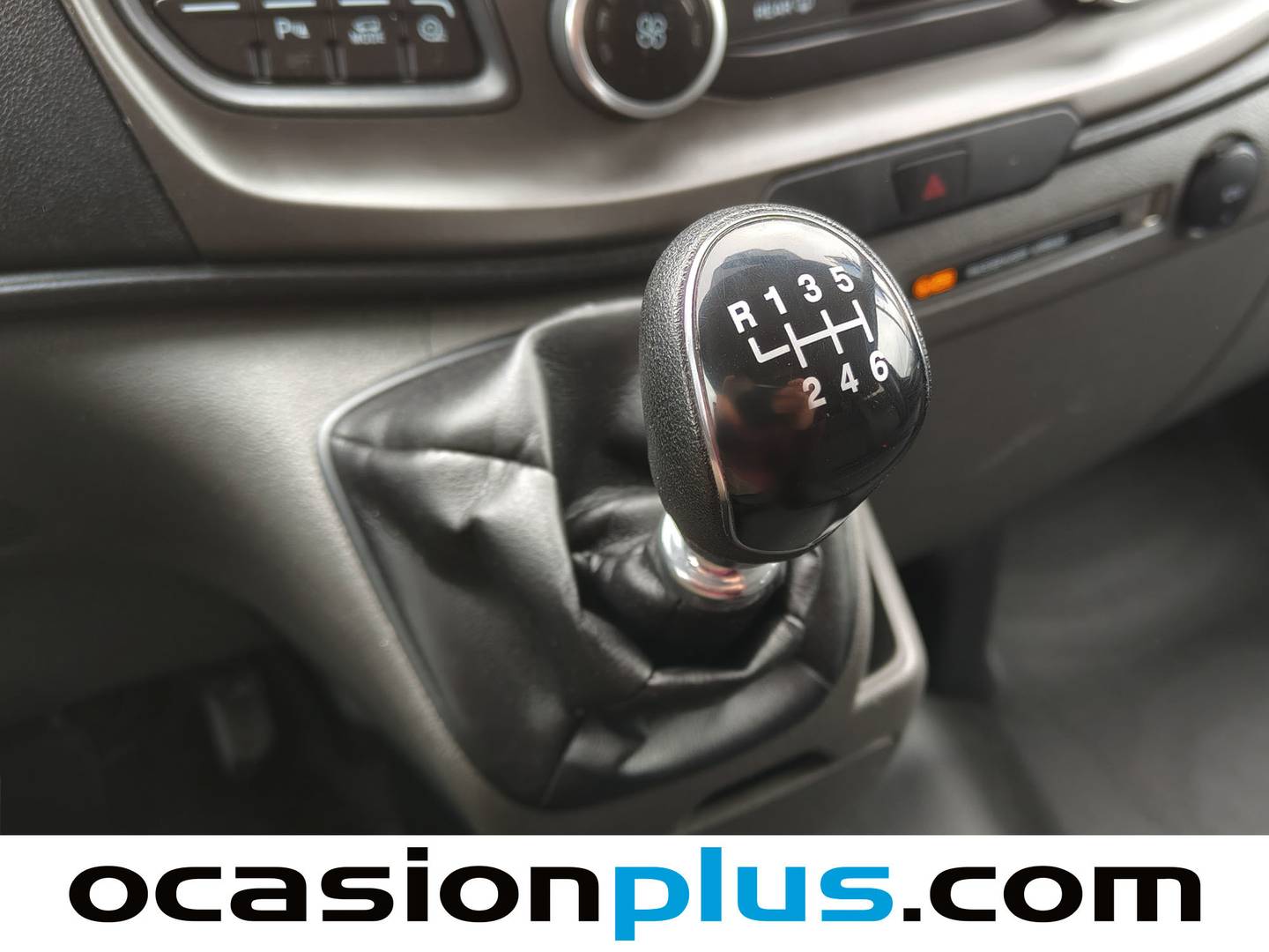 Ford Transit Custom Ford Transit Custom Kombi 2.0 TDCI MHEV 320 L1 Trend (130 CV) 9 Plazas de segunda mano