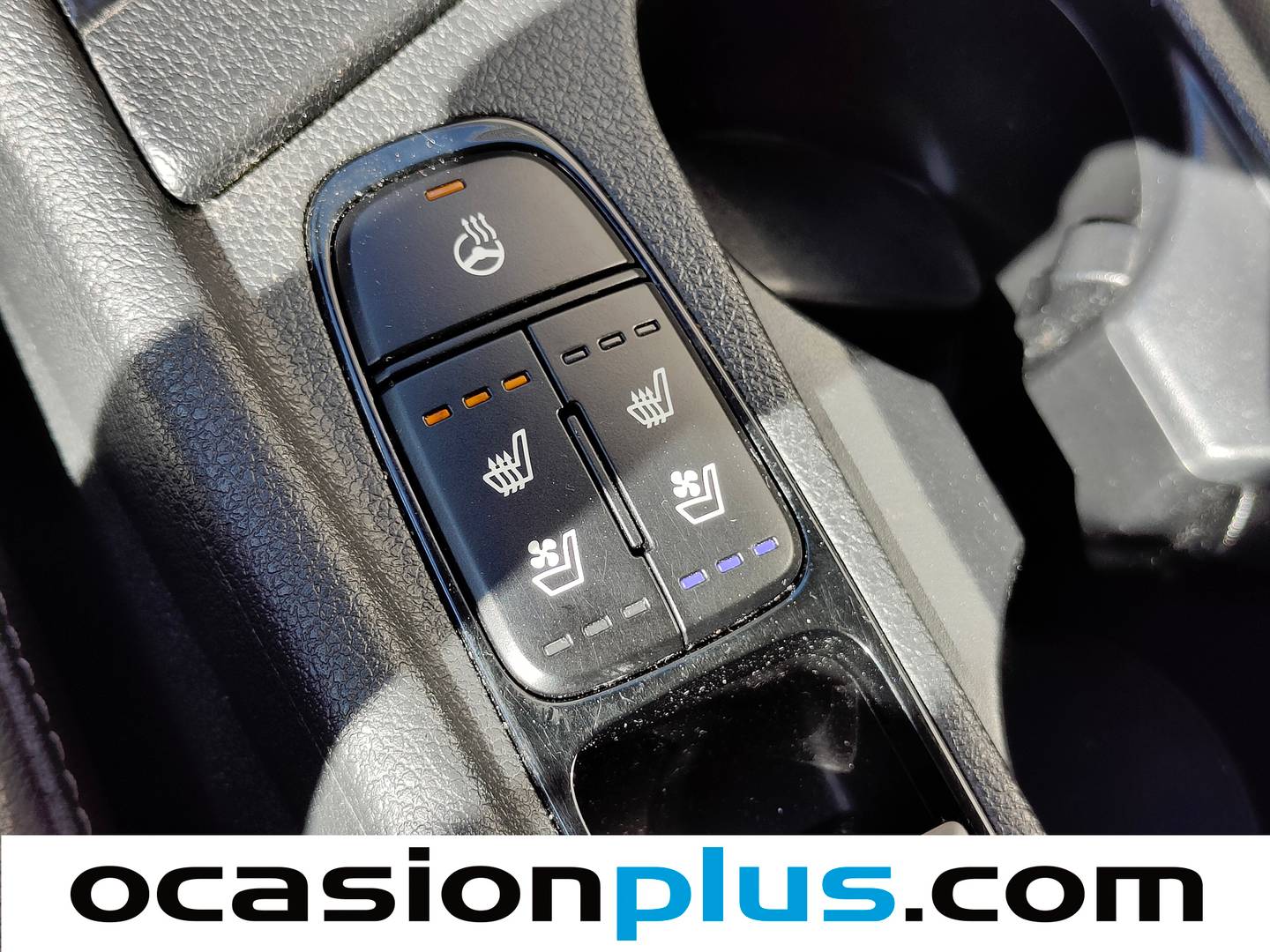 Paquetes del KIA Niro KIA Niro 1.6 GDi PHEV Híbrido Emotion (141 CV)
