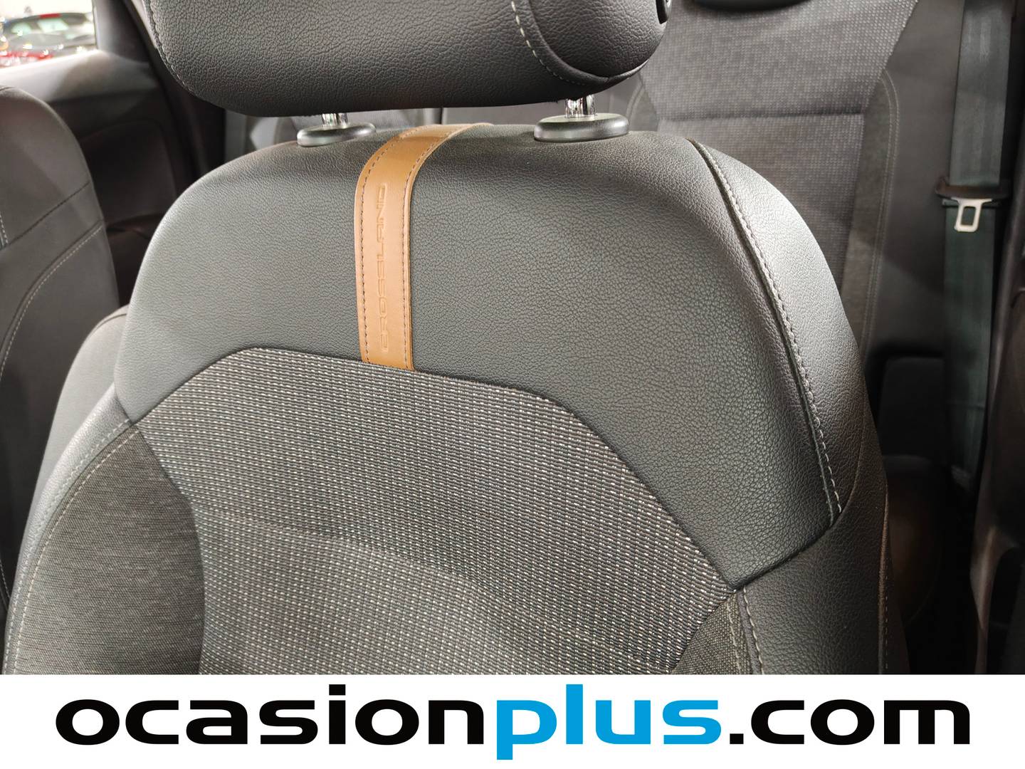 Extras y acabados del Opel Crossland Opel Crossland 1.5D Business Elegance Auto (120 CV)