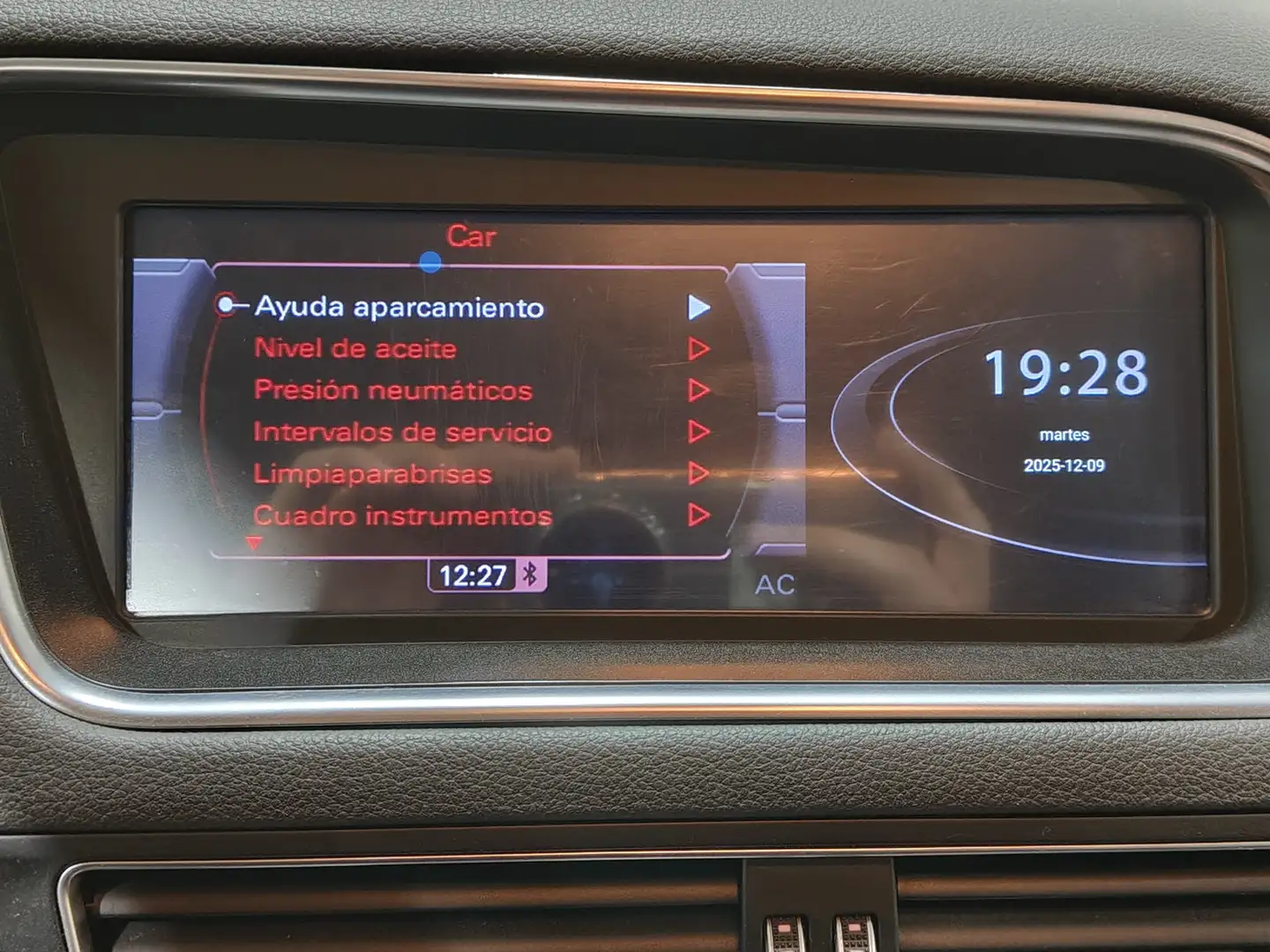 Foto Audi Q5 Audi Q5 Advanced edition 2.0 TDI ultra (150 CV)