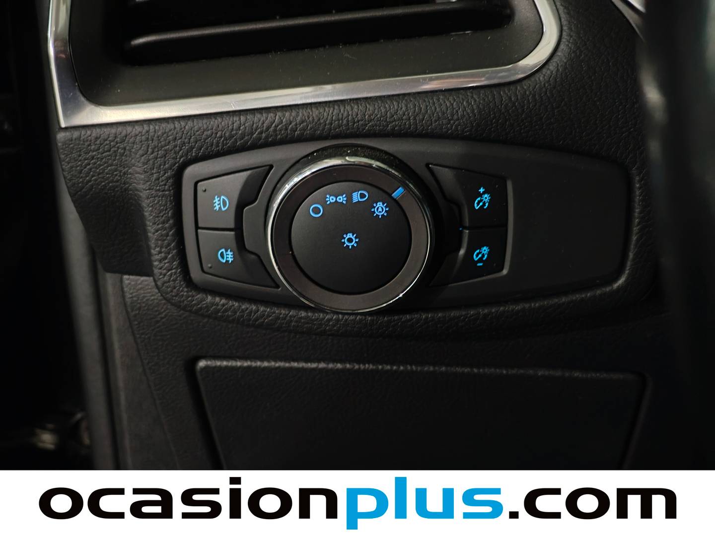 Ford S-MAX Ford S-Max 2.0 TDCI Panther Titanium (150 CV) seminuevo