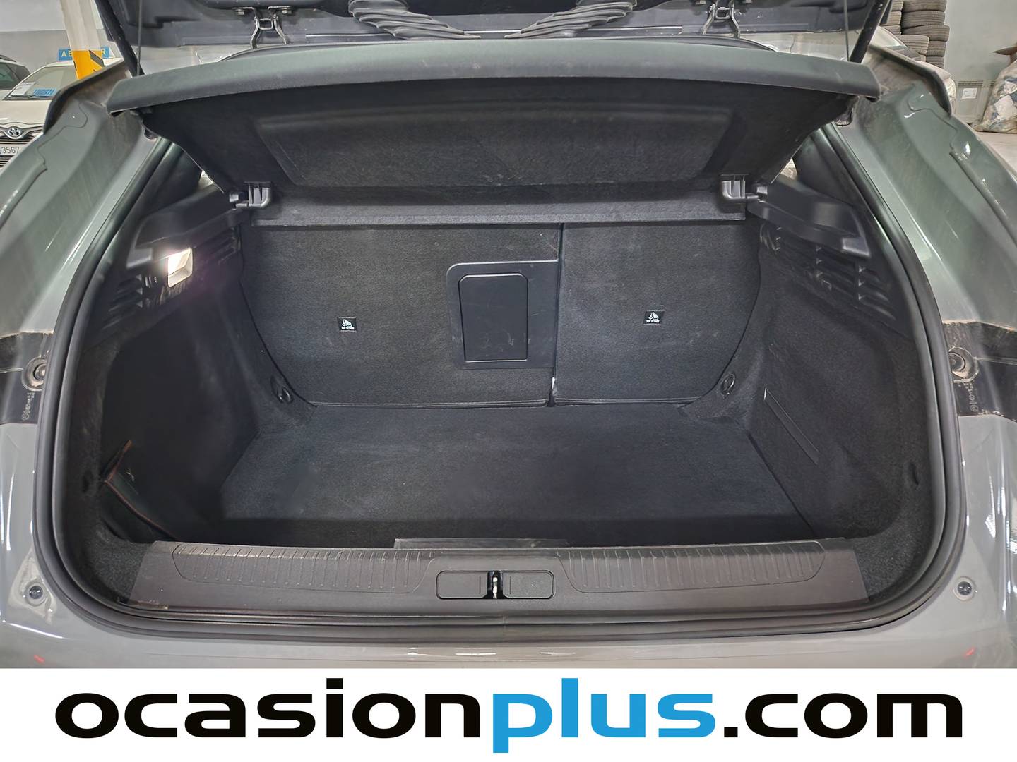 Foto DS DS 4 DS DS4 BlueHDi 130 Trocadero Auto (130 CV)