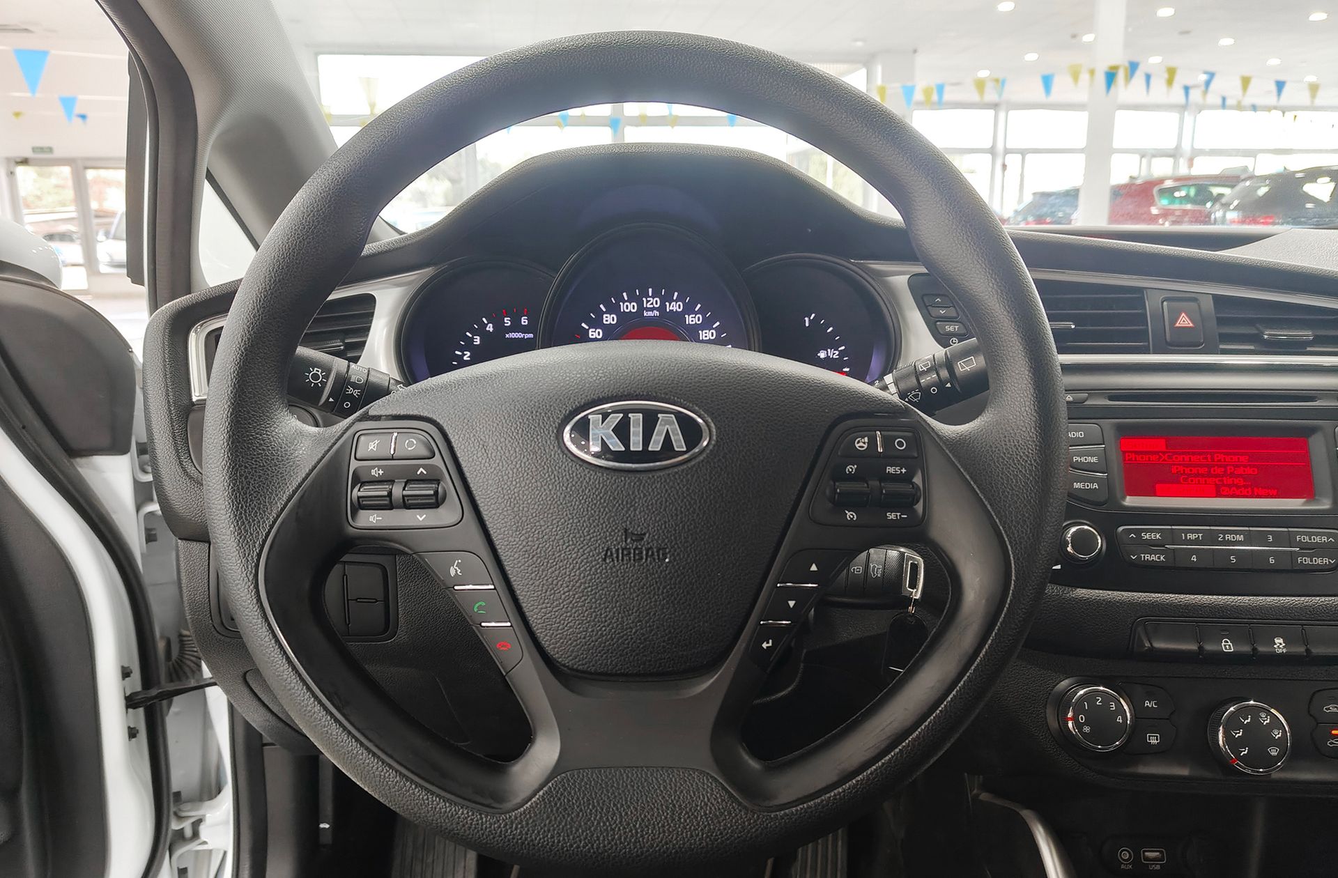 Kia ProCeed 1.6 CRDi VGT Concept - foto 20