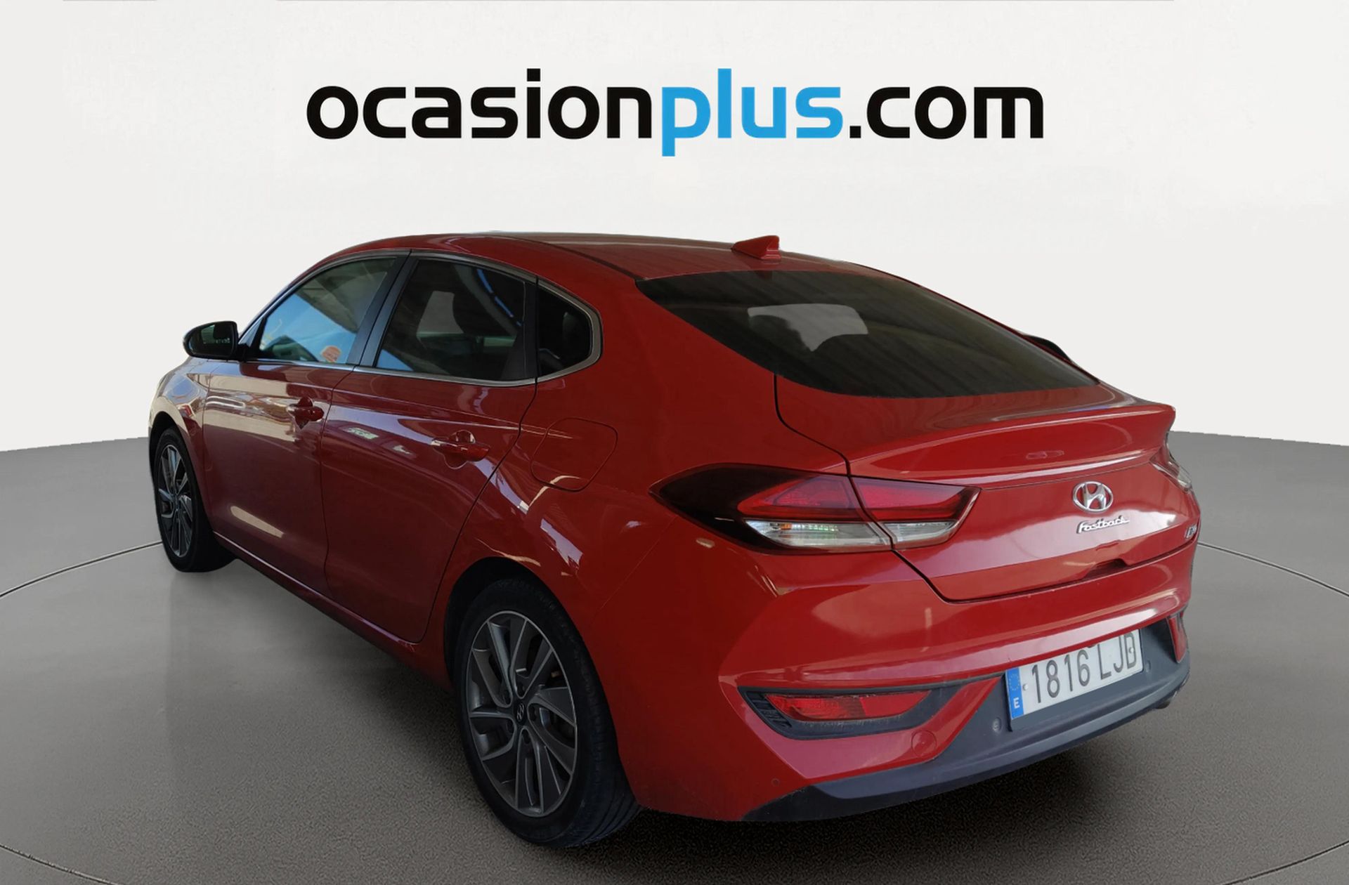 Hyundai i30 1.6 CRDi Tecno Fastback - foto 3