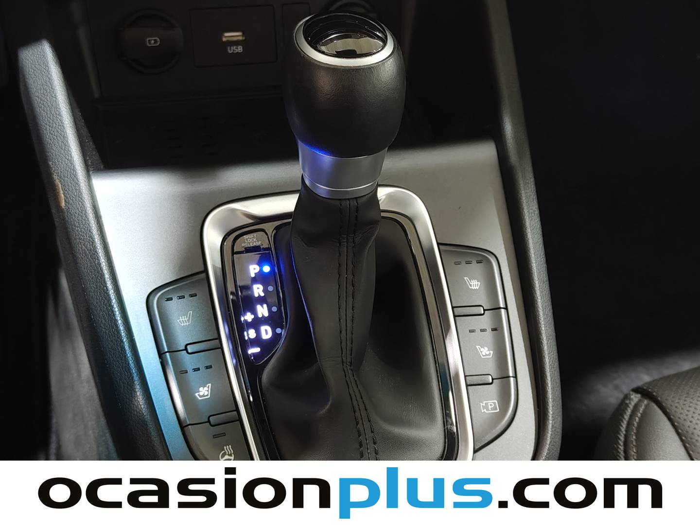 Hyundai Kona Hyundai Kona 1.6 GDI HEV Style Sky DCT (141 CV) de segunda mano