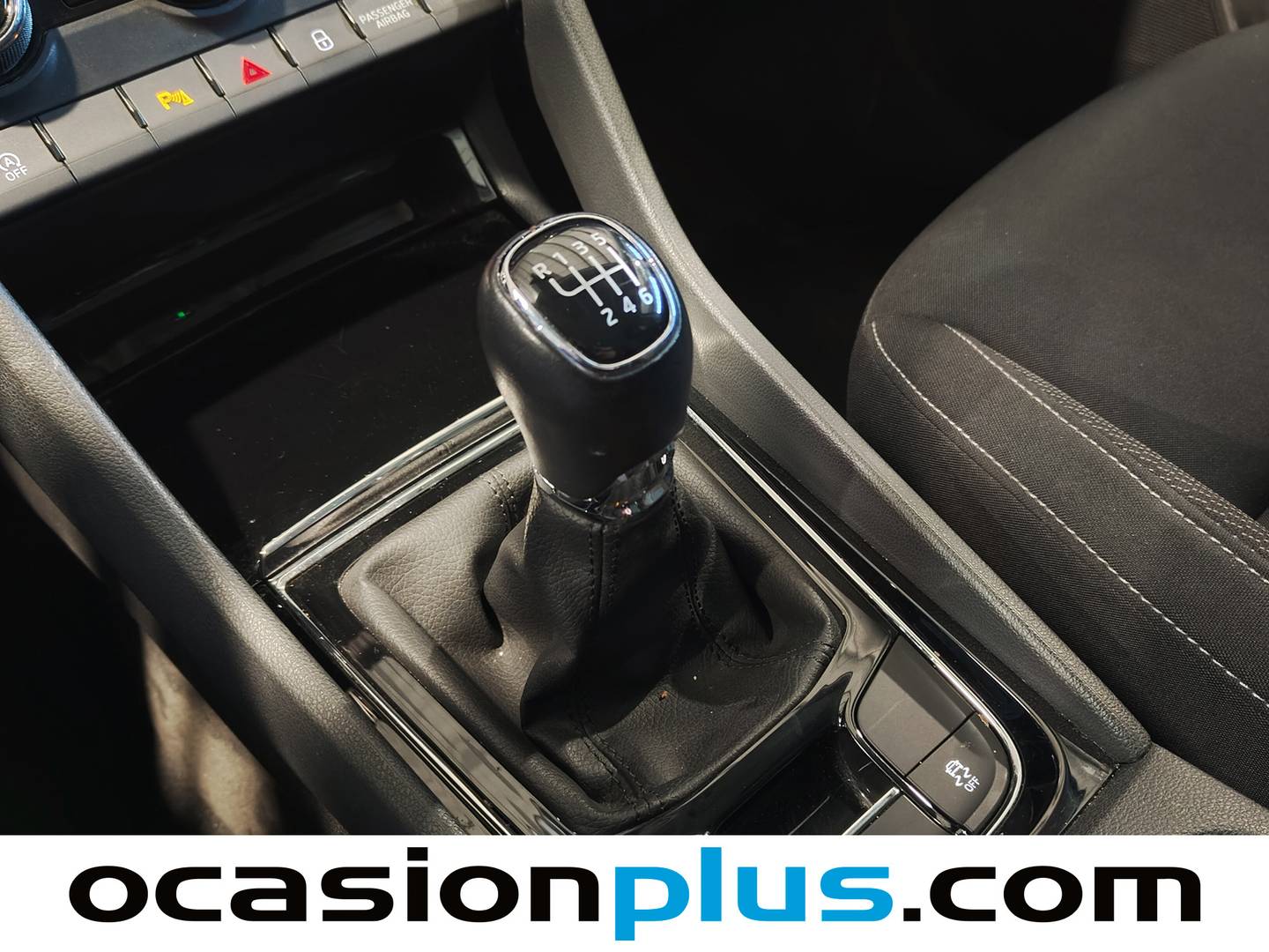 Foto Skoda Karoq Skoda Karoq 2.0 TDI Selection (115 CV)